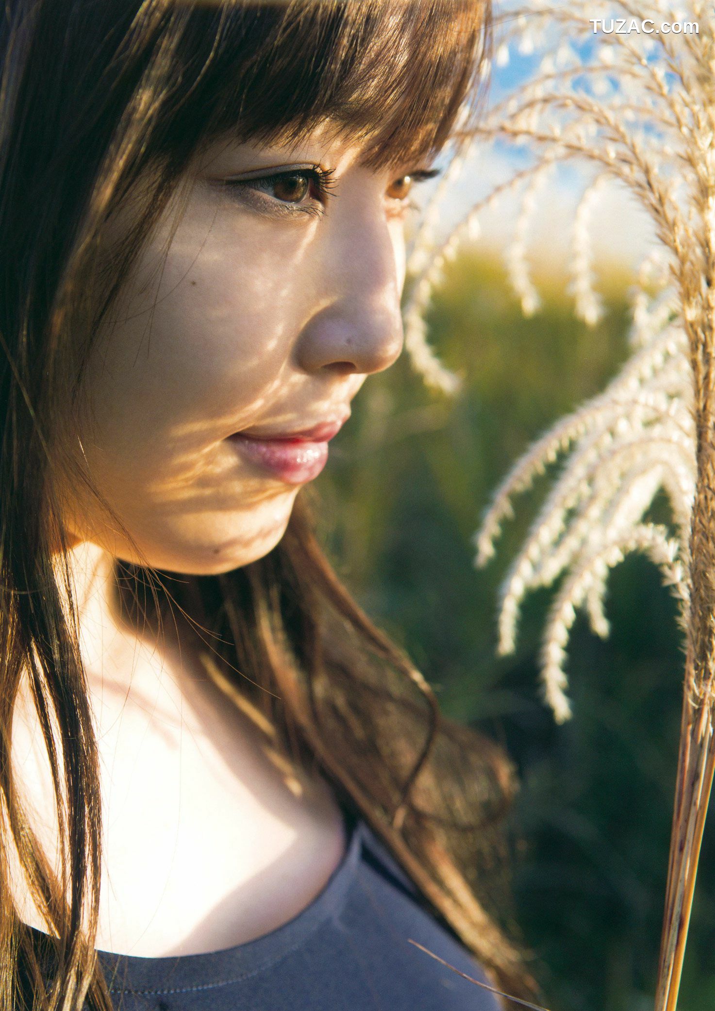 PB写真集_モーニング娘。&amp;#039;17 譜久村聖 《二十歳》 写真集[102P]