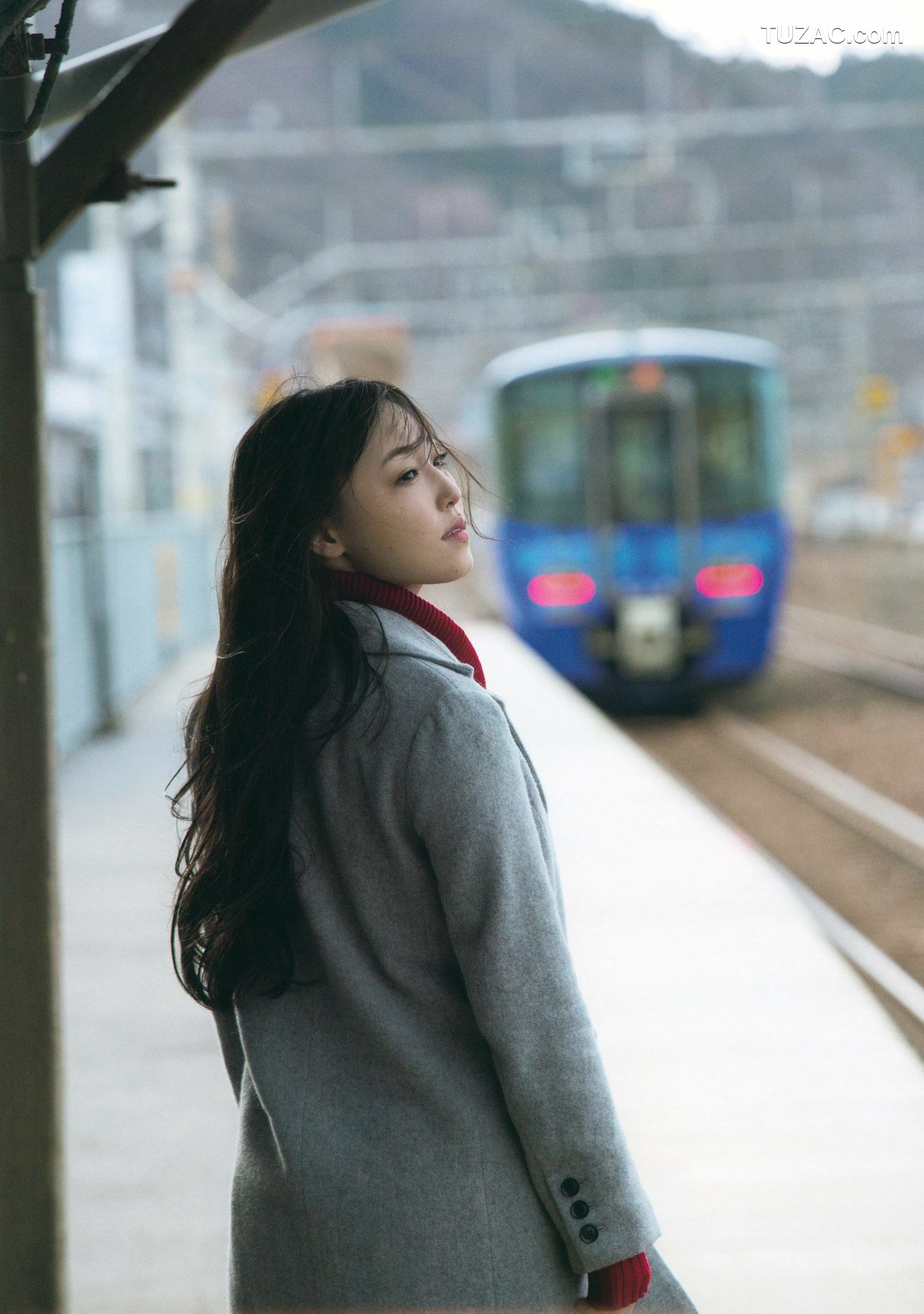 PB写真集_モーニング娘。&amp;#039;17 譜久村聖 《二十歳》 写真集[102P]