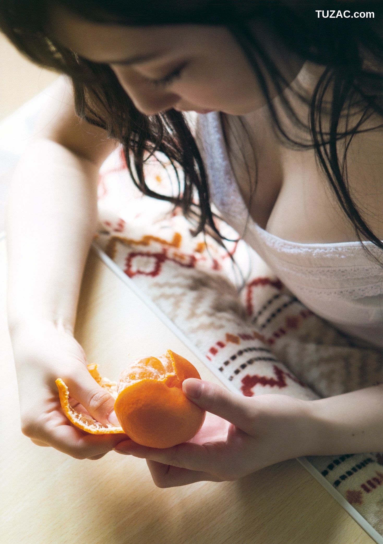 PB写真集_モーニング娘。&amp;#039;17 譜久村聖 《二十歳》 写真集[102P]