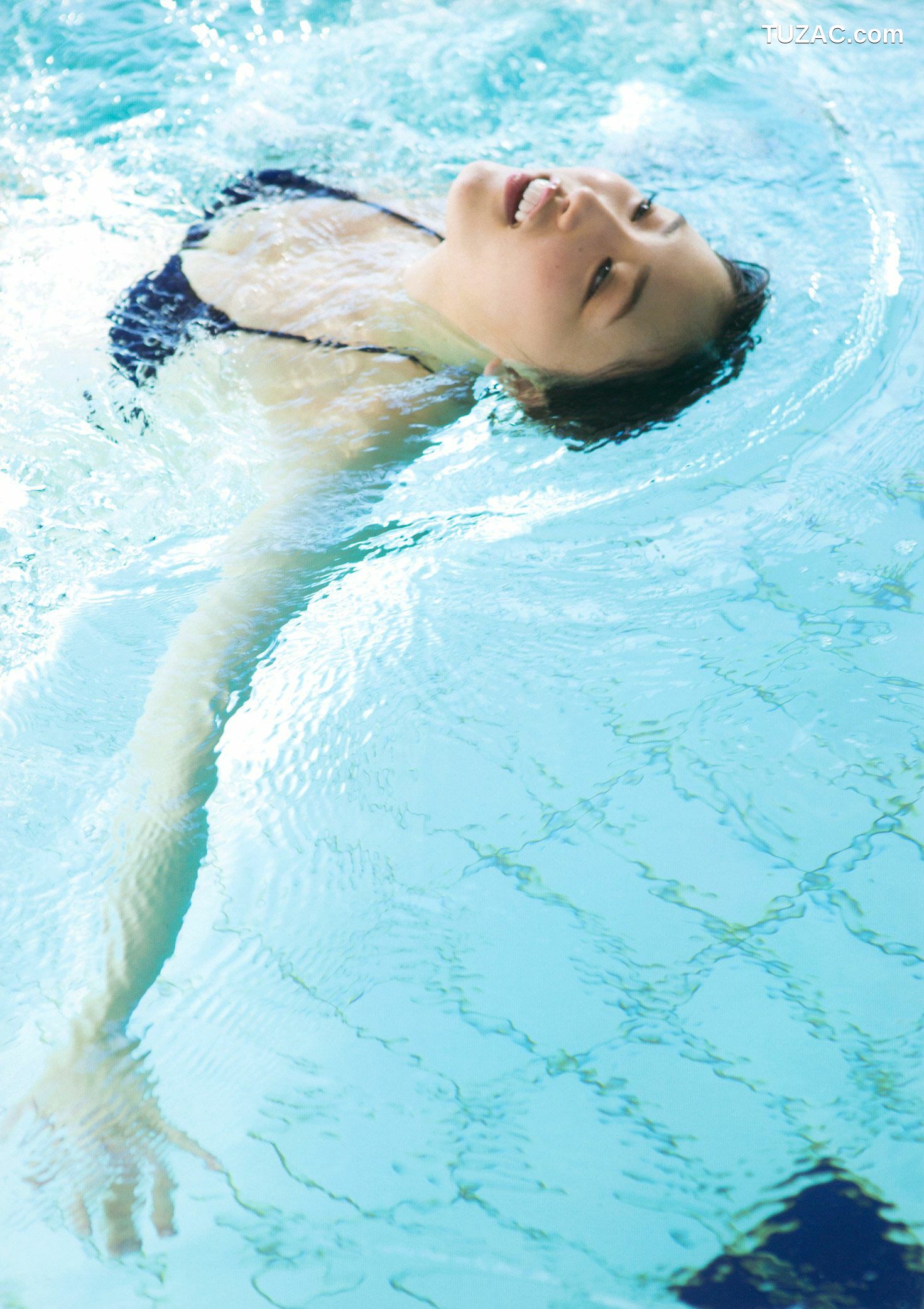 PB写真集_モーニング娘。&amp;#039;17 譜久村聖 《二十歳》 写真集[102P]