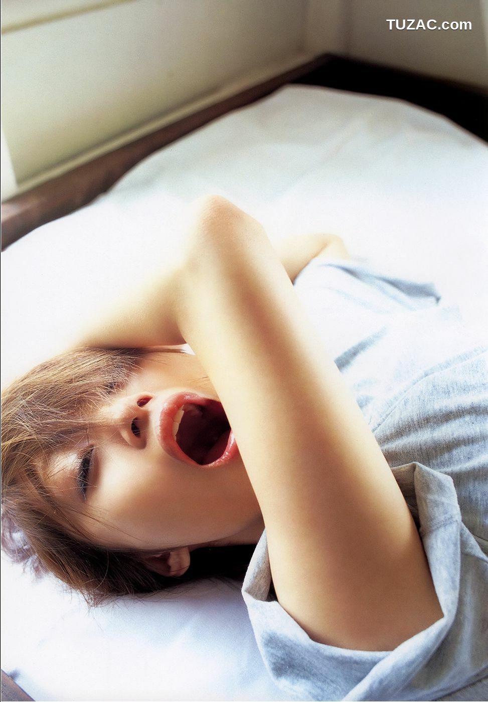 PB写真集_上户彩《September Fourteenth》 [68P]