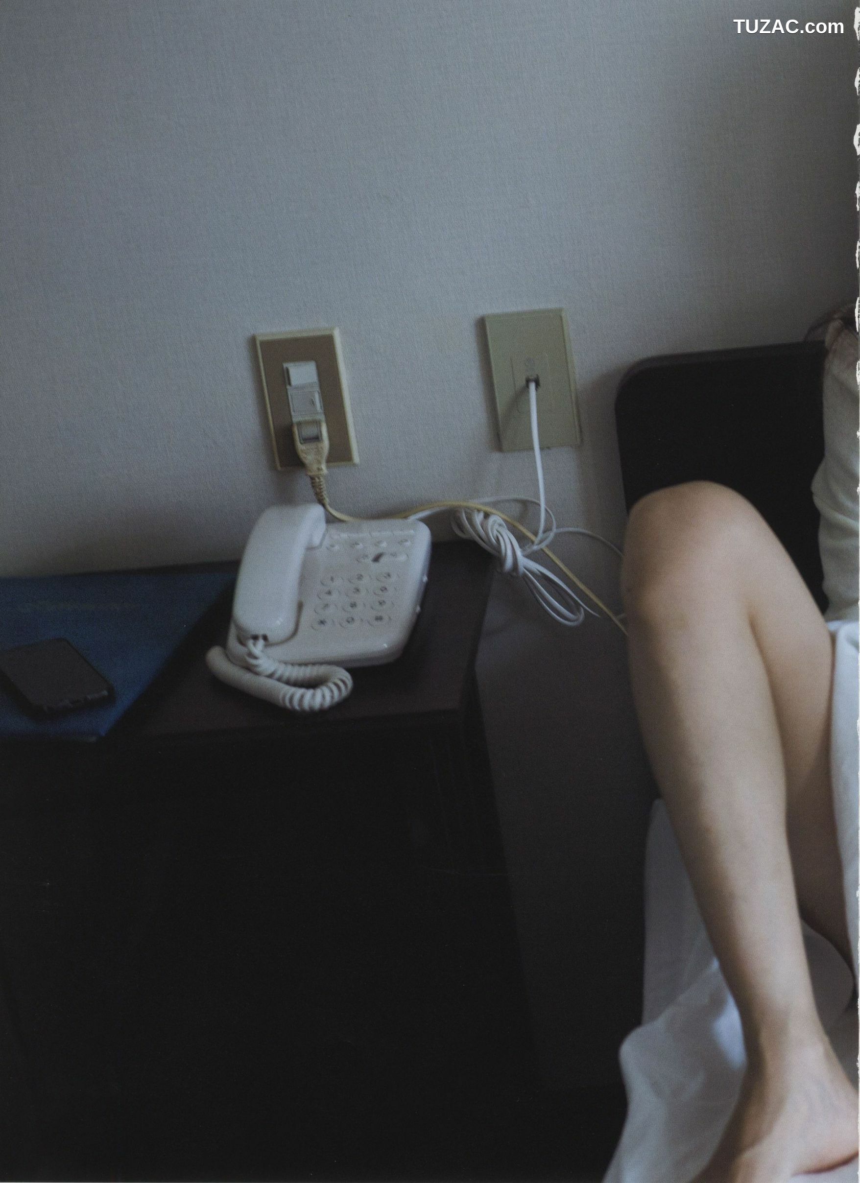 PB写真集_中村愛美 《Lyin&amp;#039; Eyes》 写真集[98P]