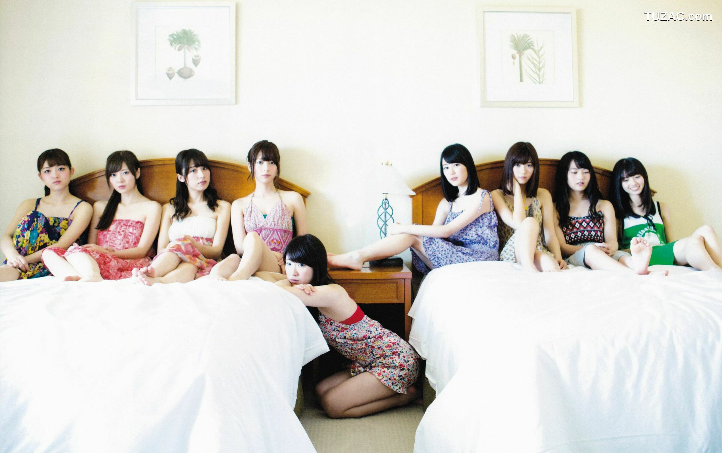 PB写真集_乃木坂46 《1時間遅れのI love you》 [119P]