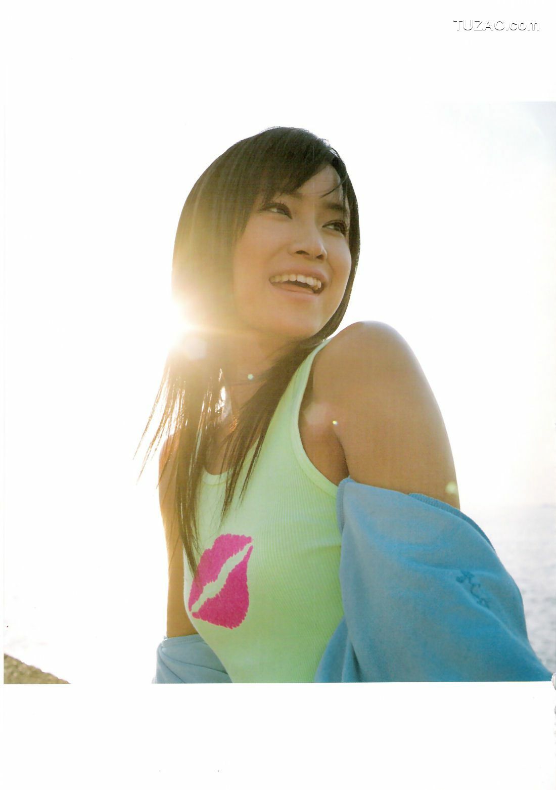 PB写真集_亀井絵里 《ERI》 写真集[134P]