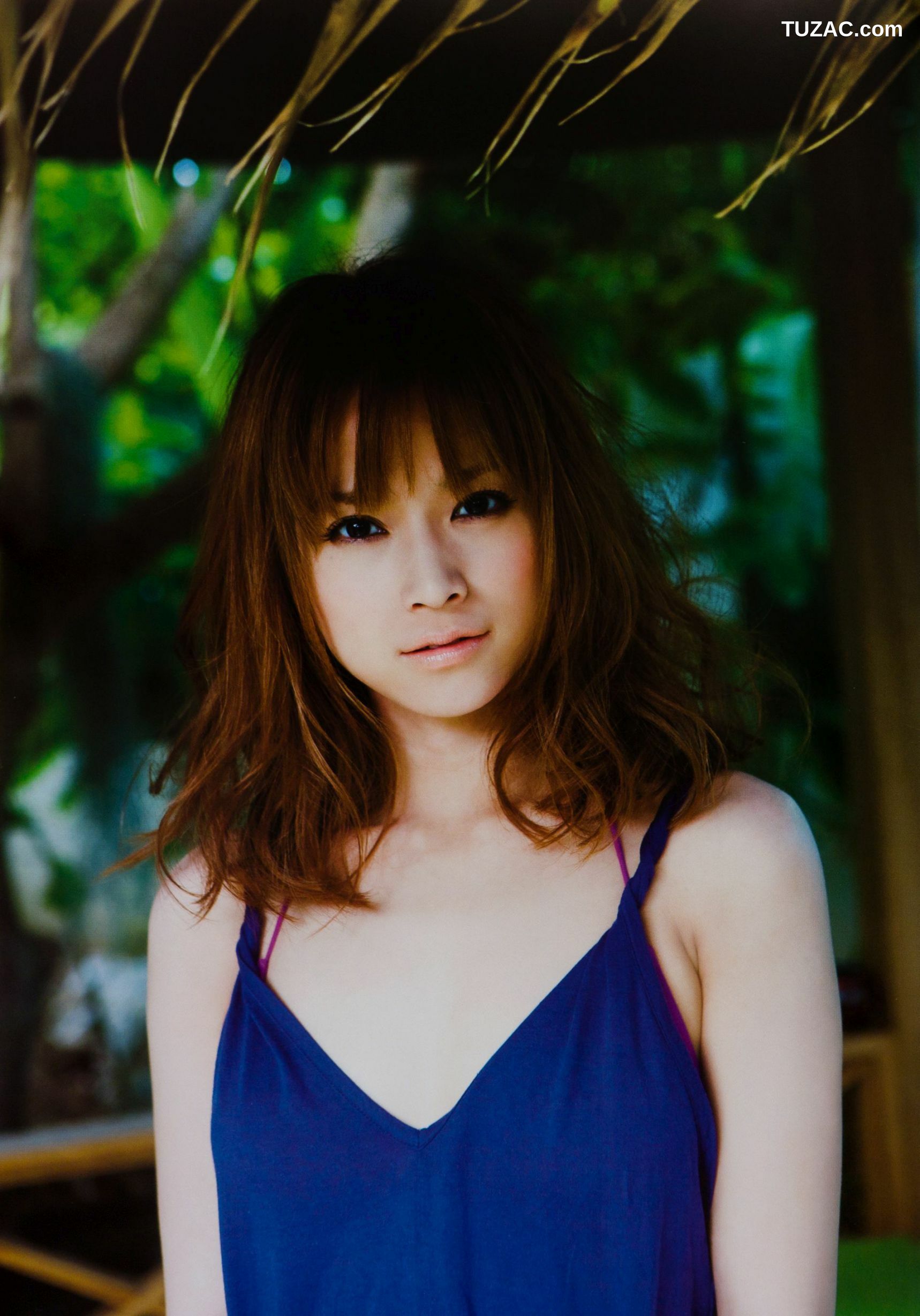 PB写真集_亀井絵里 《sweet》 写真集 [70P]