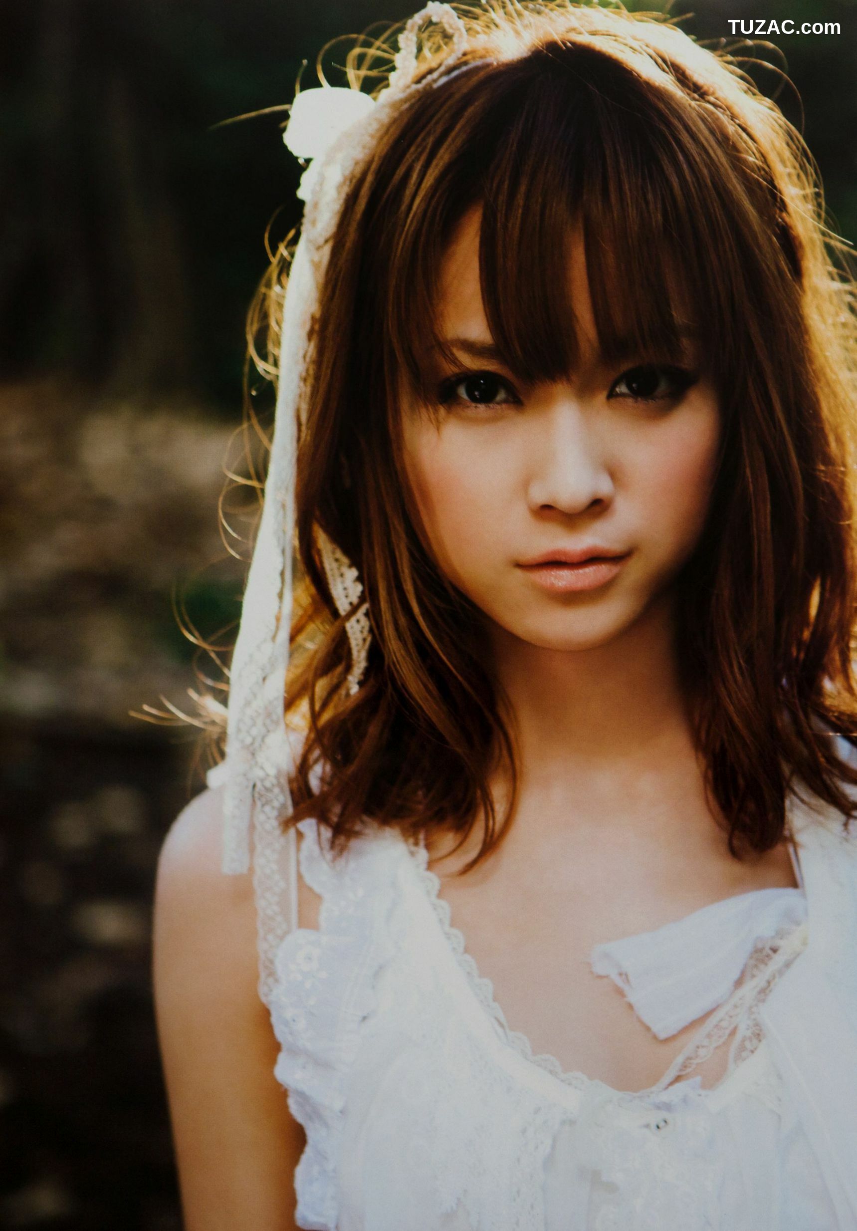 PB写真集_亀井絵里 《sweet》 写真集 [70P]