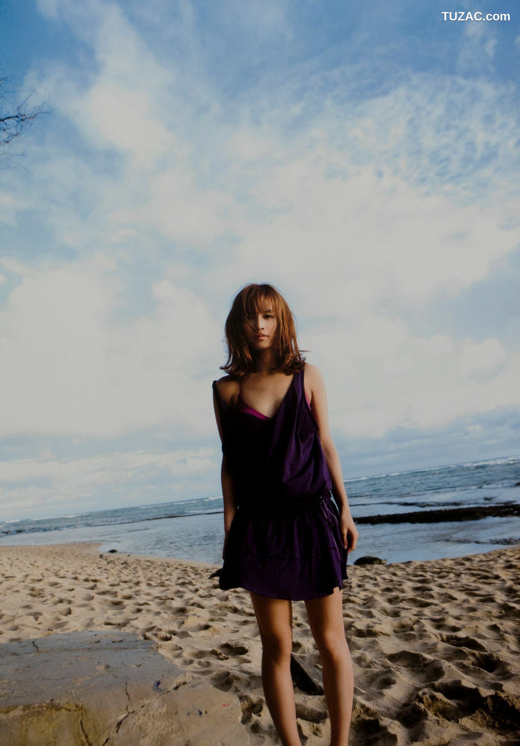 PB写真集_亀井絵里 《sweet》 写真集 [70P]