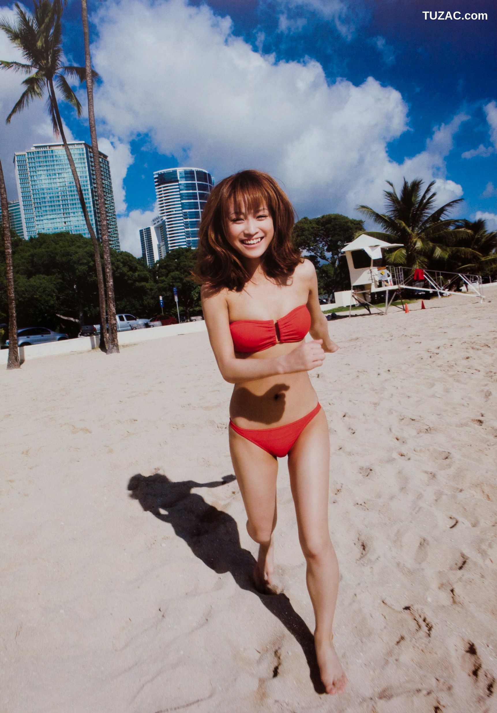 PB写真集_亀井絵里 《sweet》 写真集 [70P]