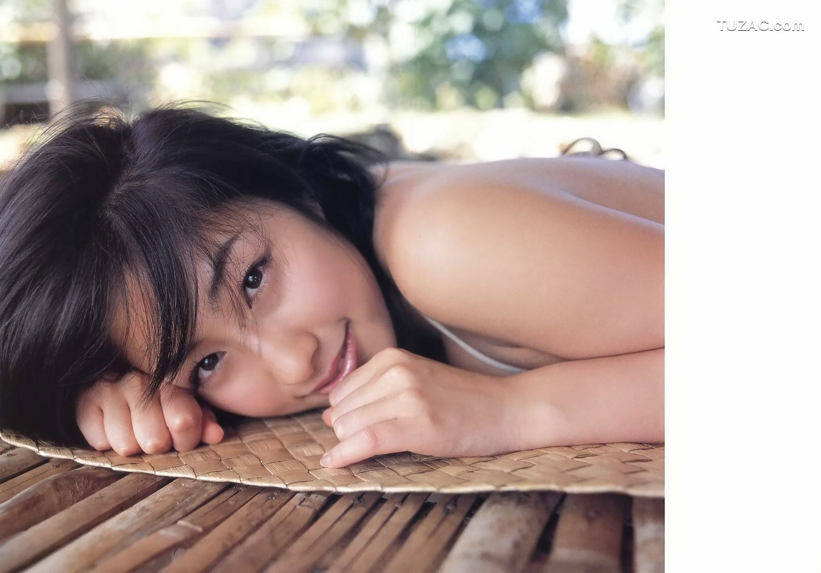 PB写真集_佐藤寛子《情熱 》(見開連結済) [25P]
