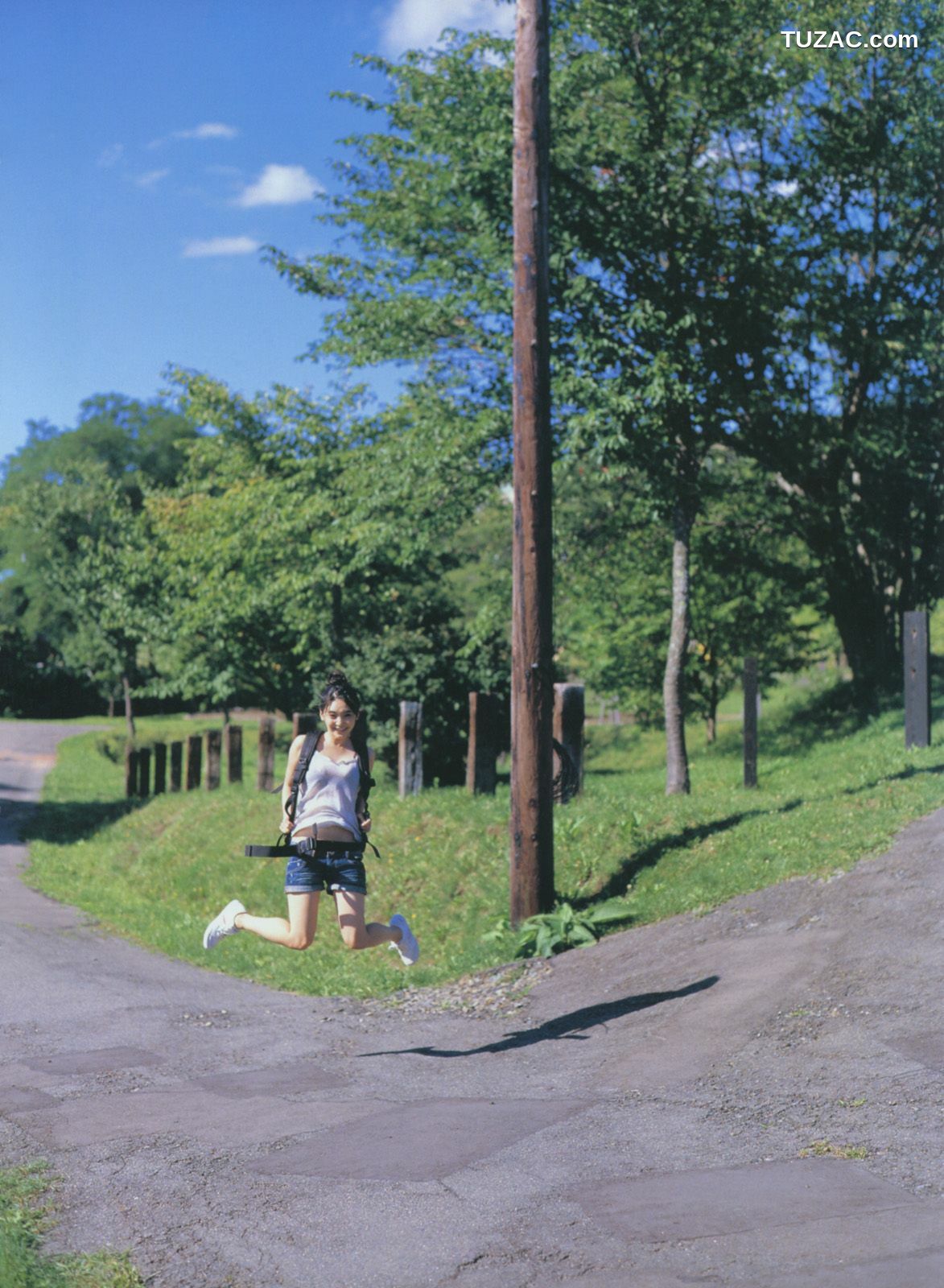 PB写真集_倉科カナ/仓科加奈 《Sunny Flower》 写真集[112P]