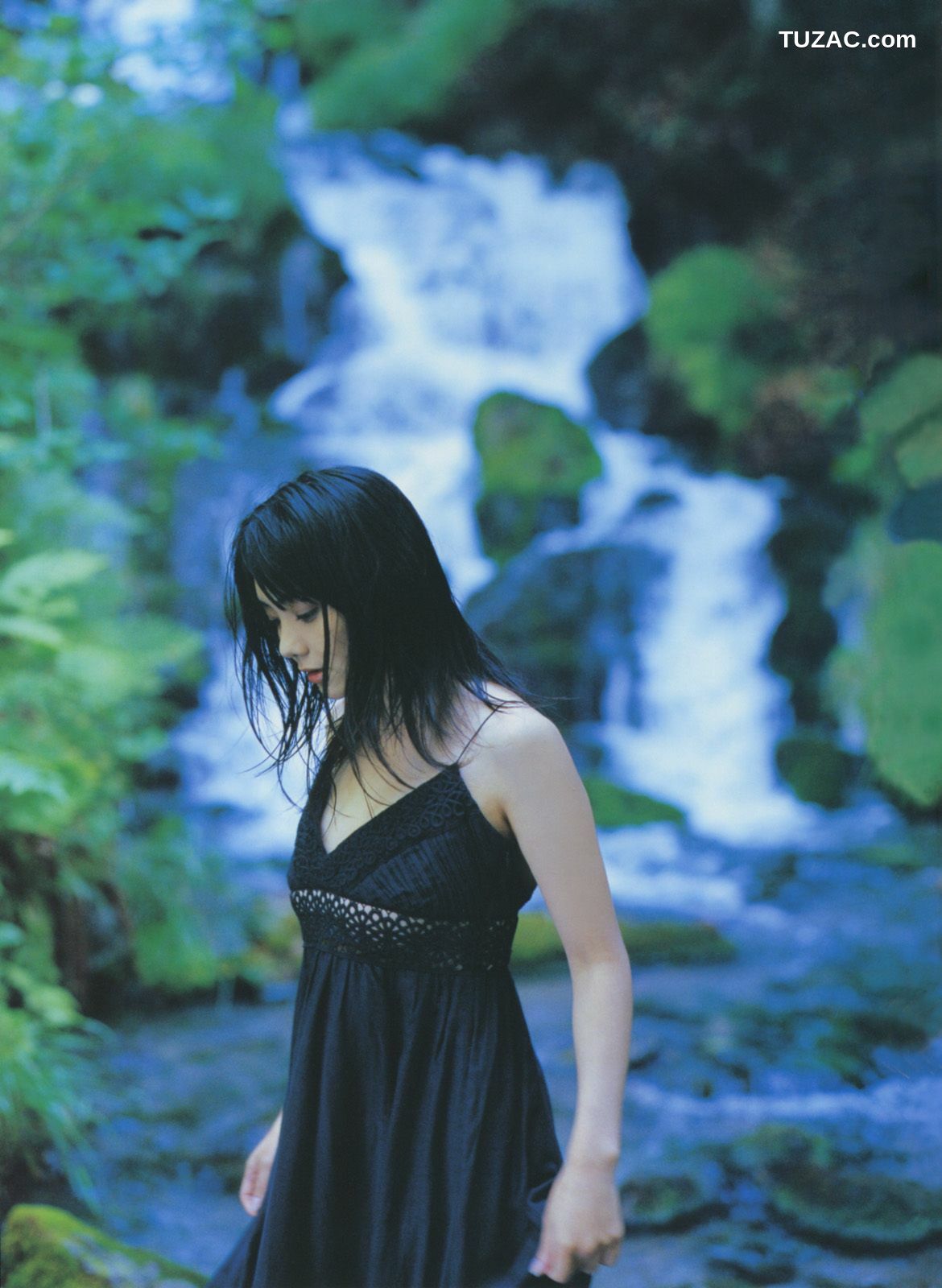 PB写真集_倉科カナ/仓科加奈 《Sunny Flower》 写真集[112P]