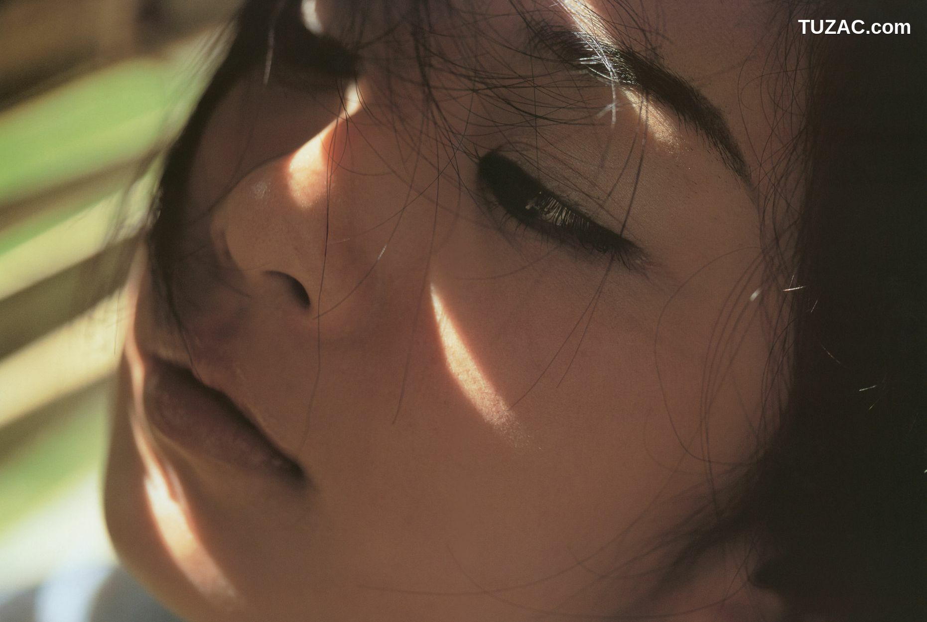 PB写真集_冈部広子/优香《Sirena》 写真集 [56P]