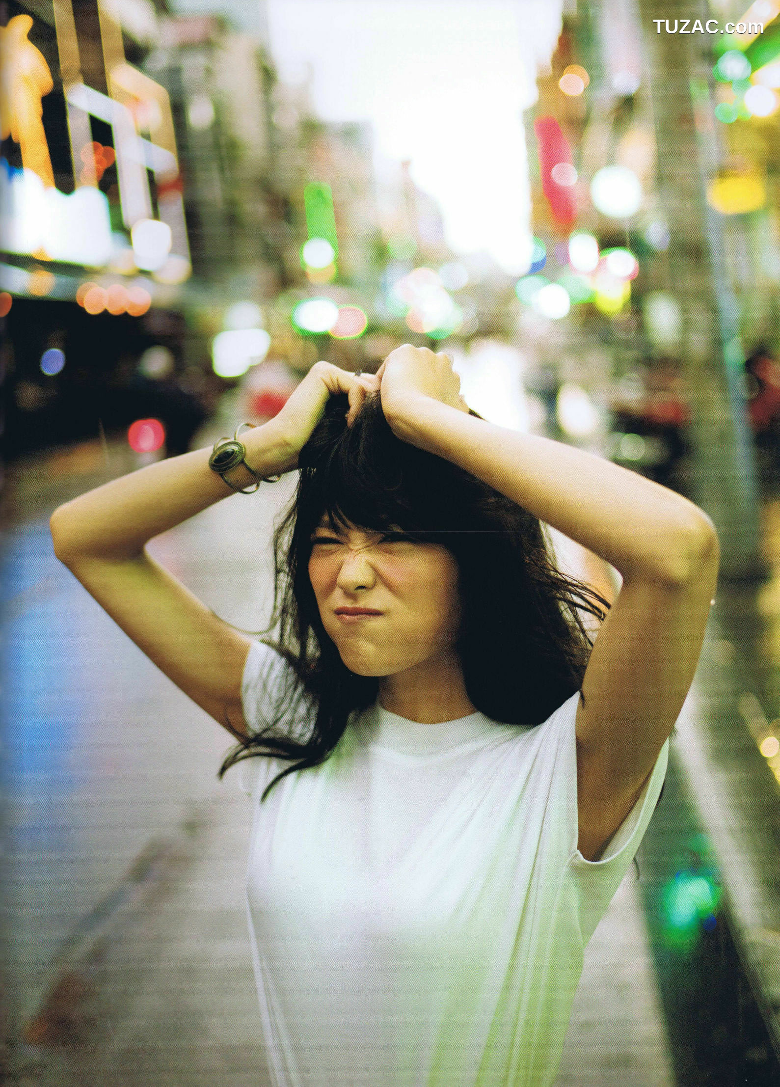 PB写真集_北原里英《そして》 写真集[99P]