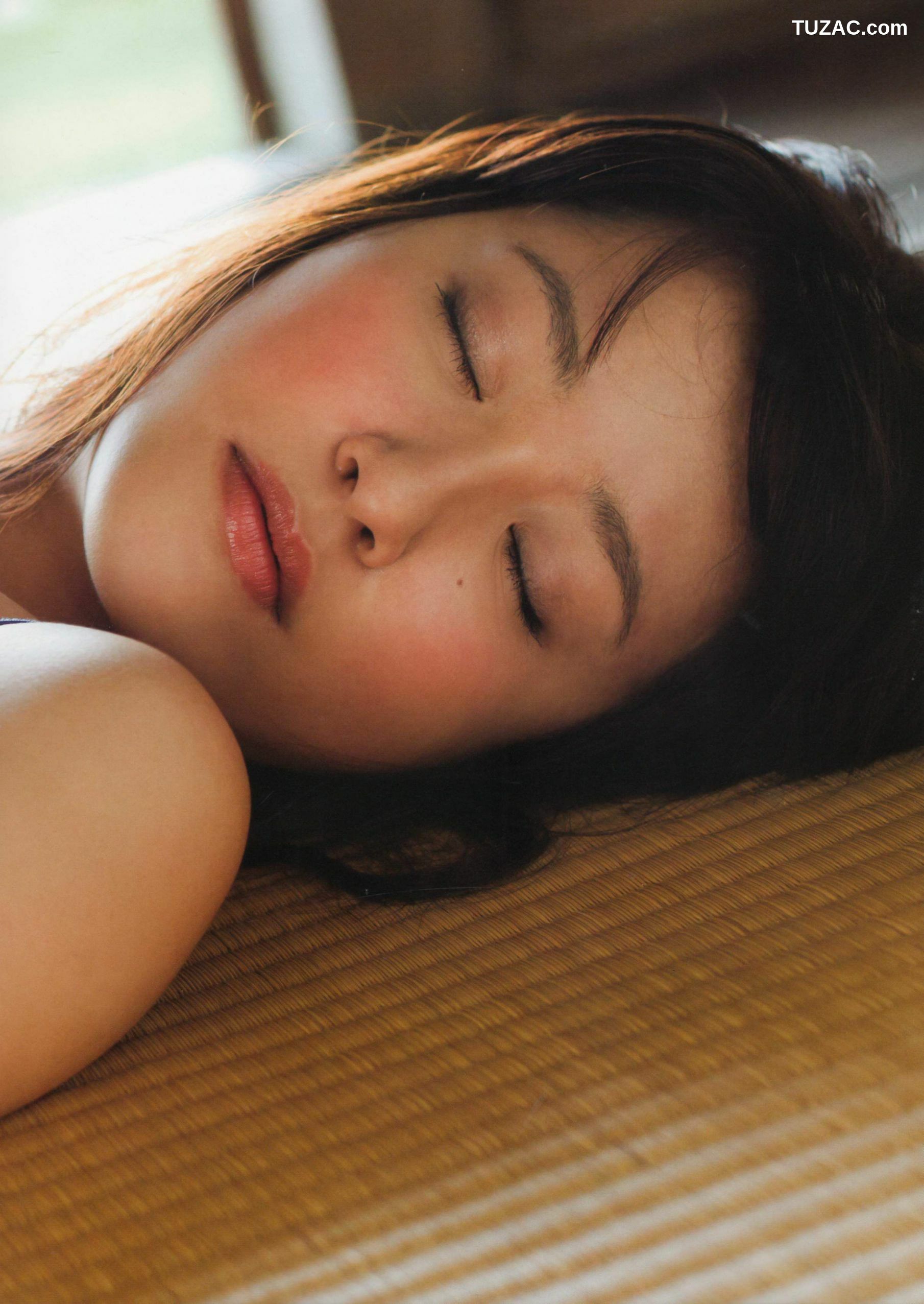 PB写真集_卫藤美彩《Color》 写真集[92P]