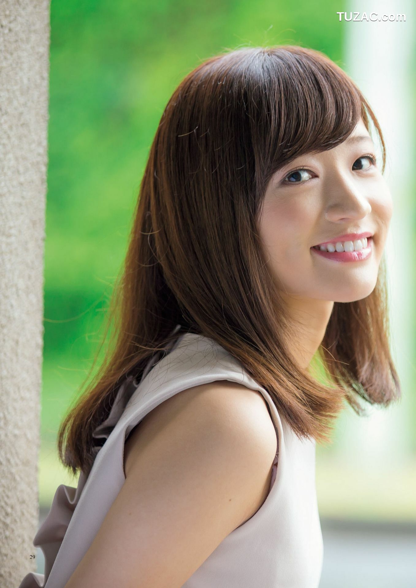 PB写真集_原色美人キャスター大図鑑2017《Cent Force Dprout &amp;amp; Kansai Fresh File》 写真集[75P]