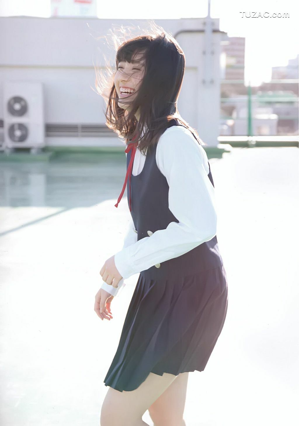 PB写真集_大和田南那、渡辺みり愛 《Graduation-中学卒業》 [36P]