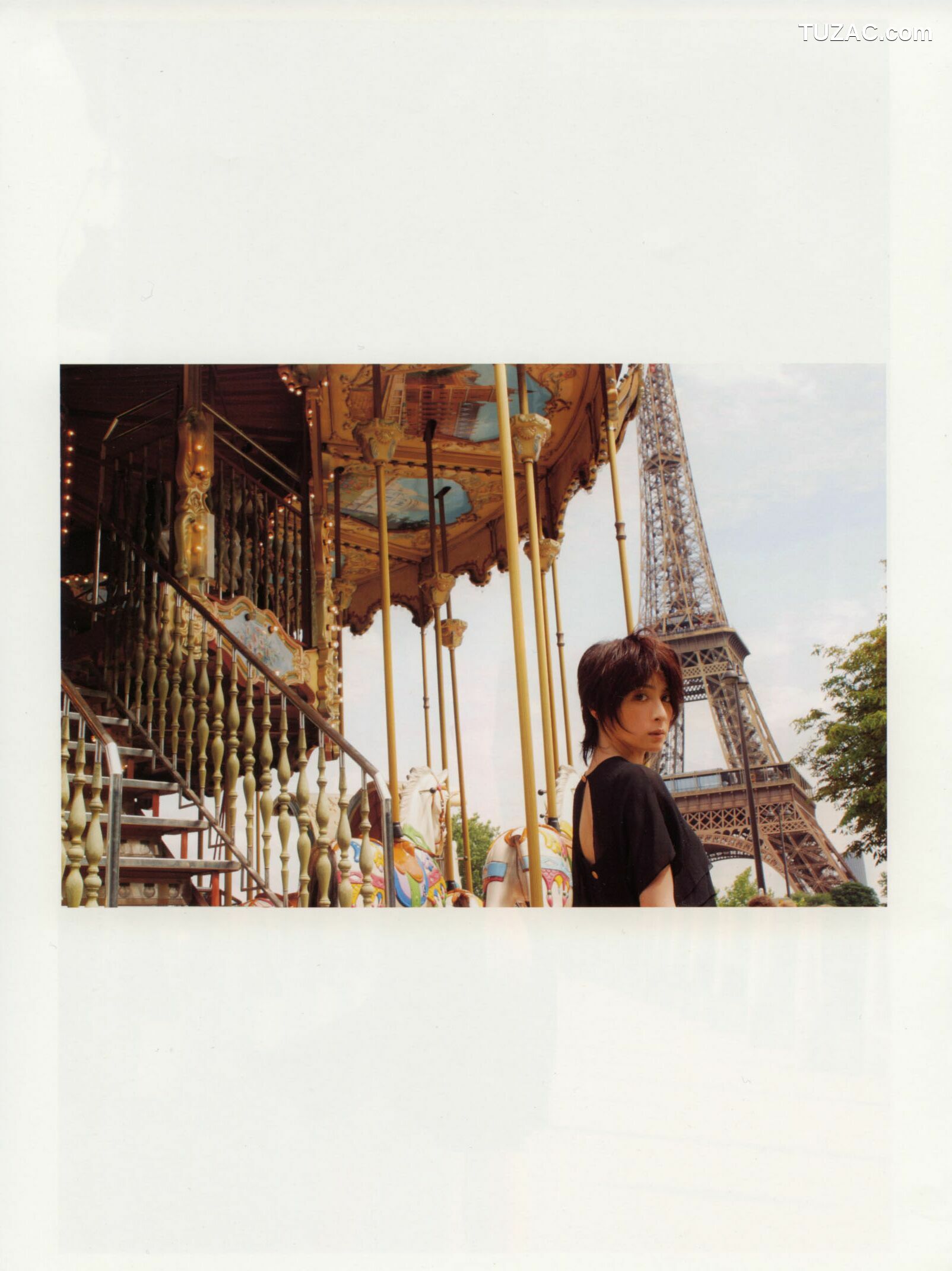 PB写真集_奥菜恵《The Okina 3／3 in Paris》 [85P]