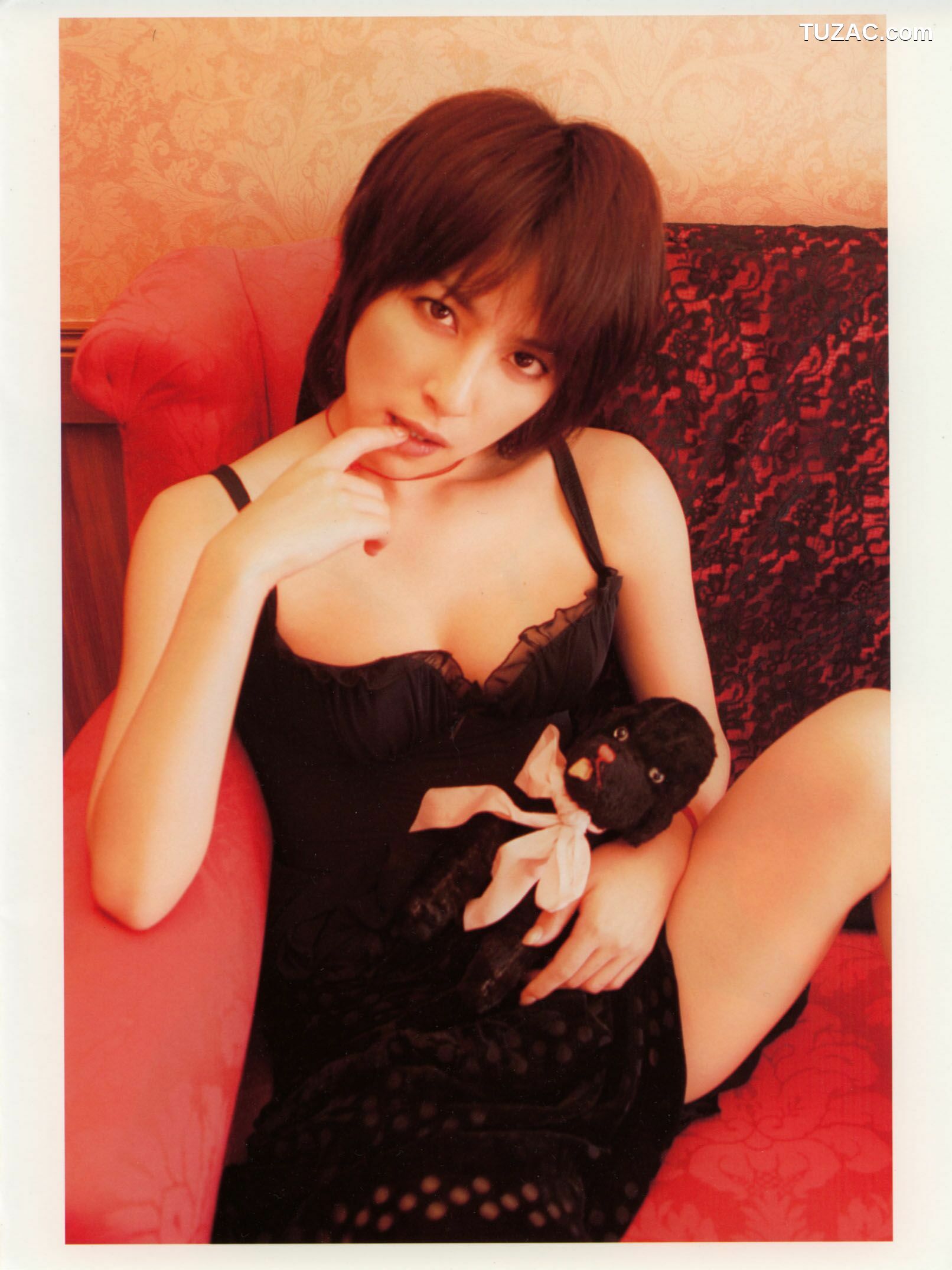 PB写真集_奥菜恵《The Okina 3／3 in Paris》 [85P]