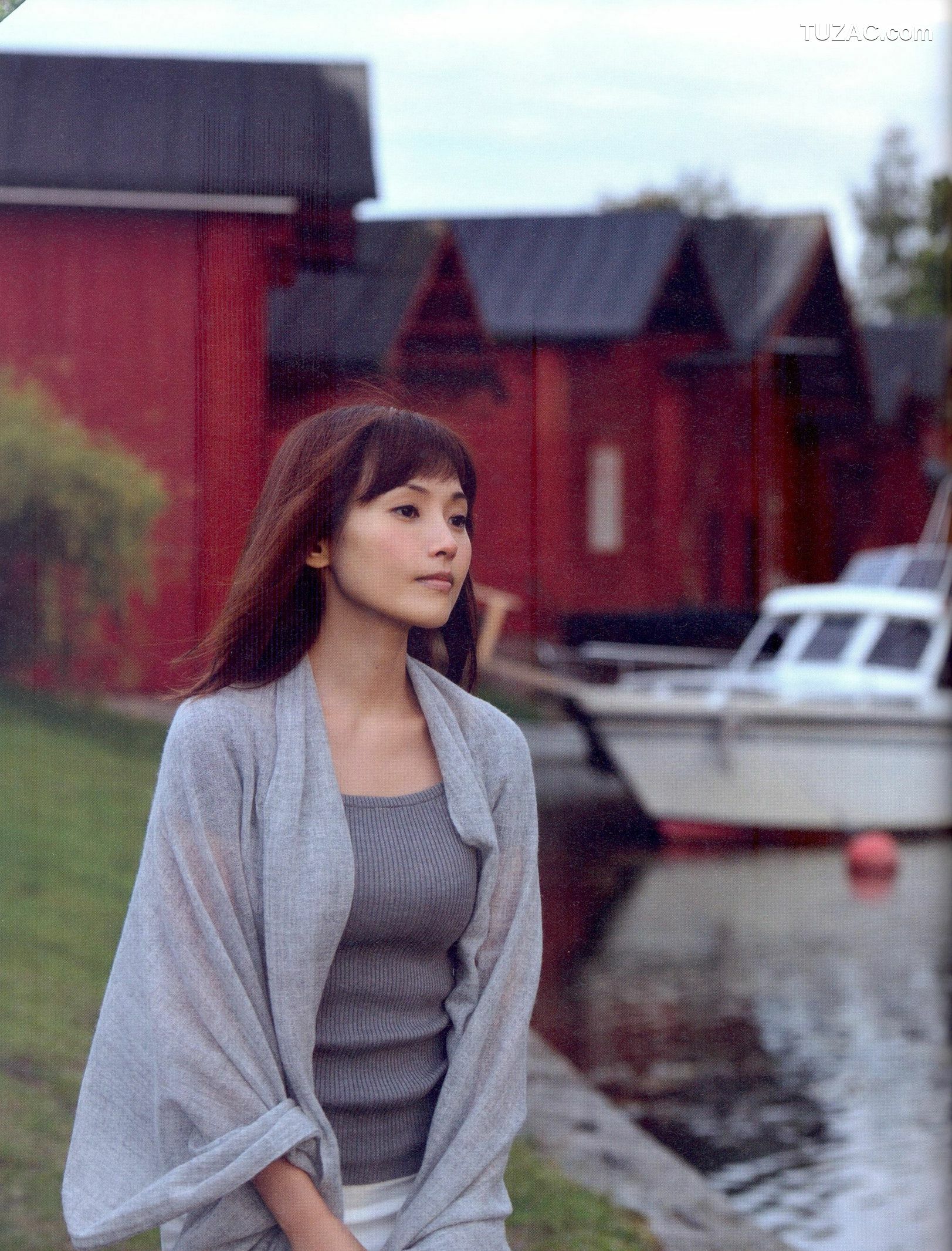 PB写真集_安倍夏美 《Fin no Hito》 [86P]