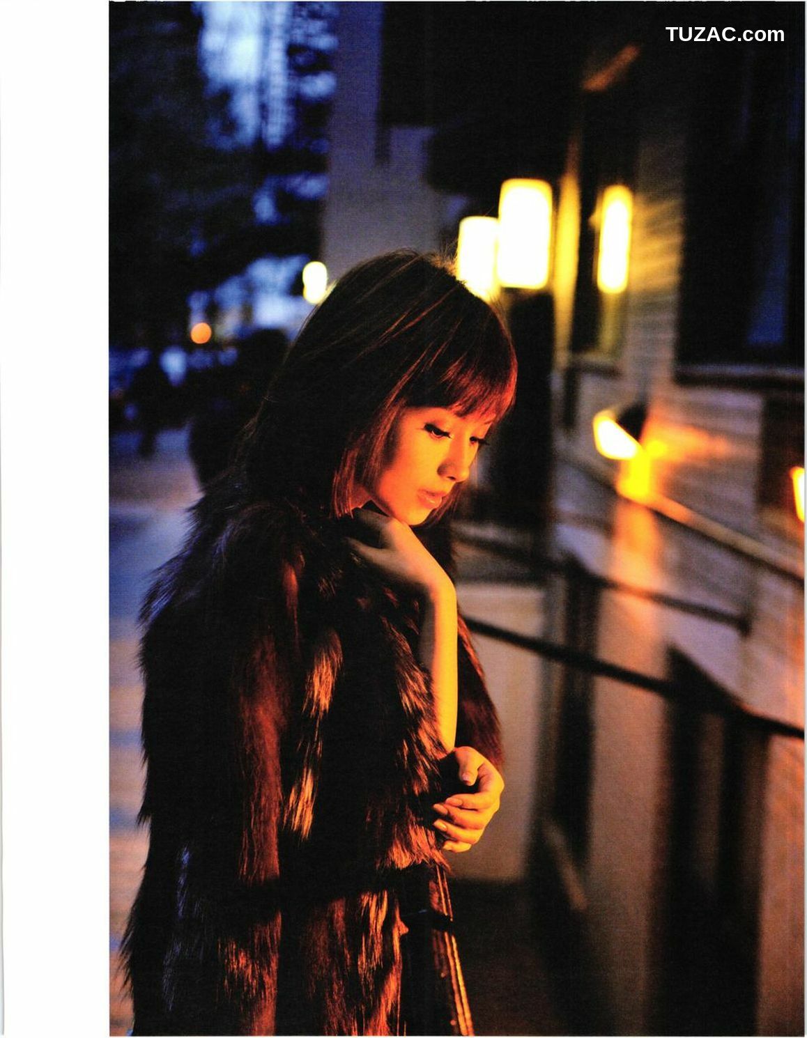 PB写真集_安倍夏美 《Subway》 写真集[84P]