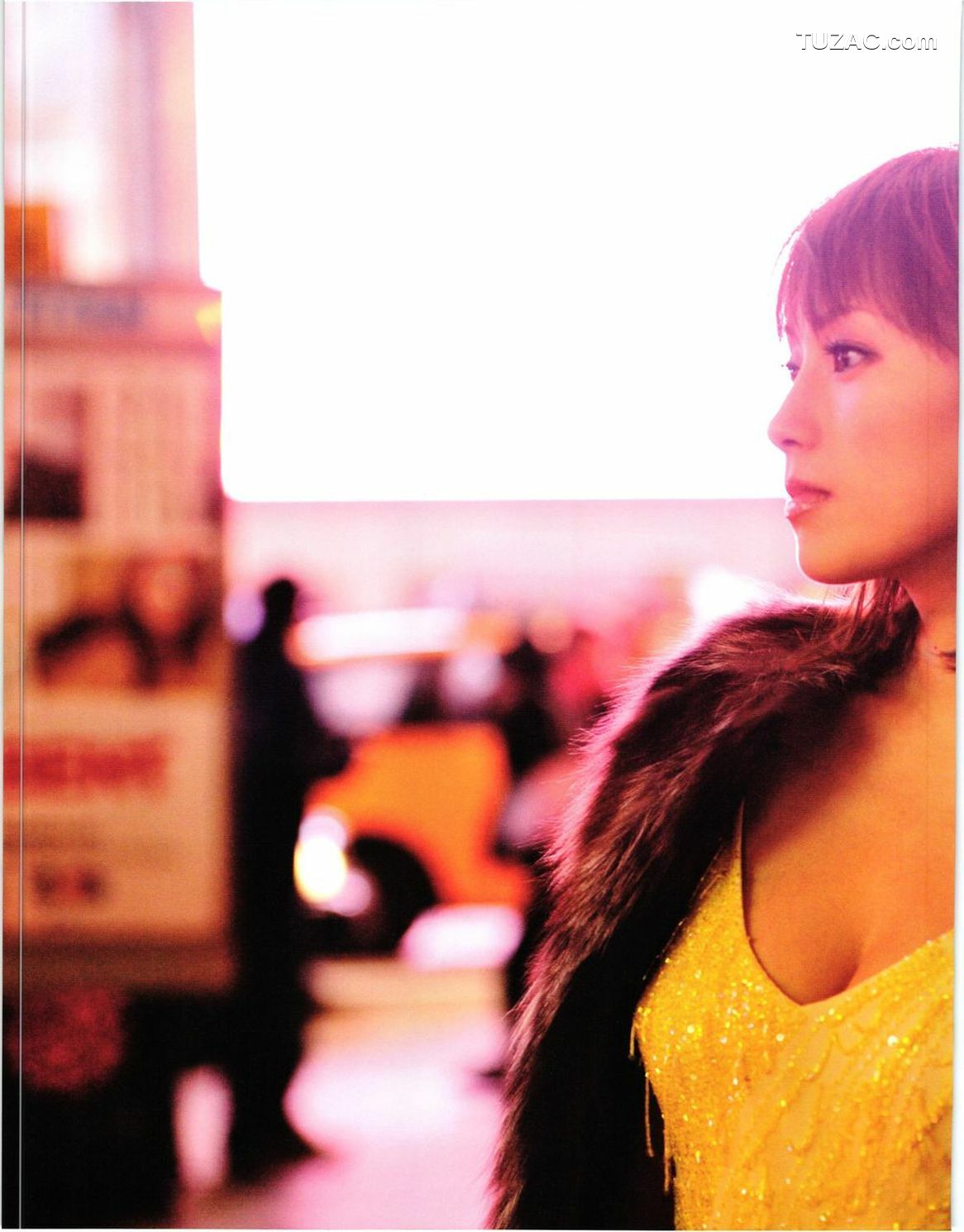 PB写真集_安倍夏美 《Subway》 写真集[84P]