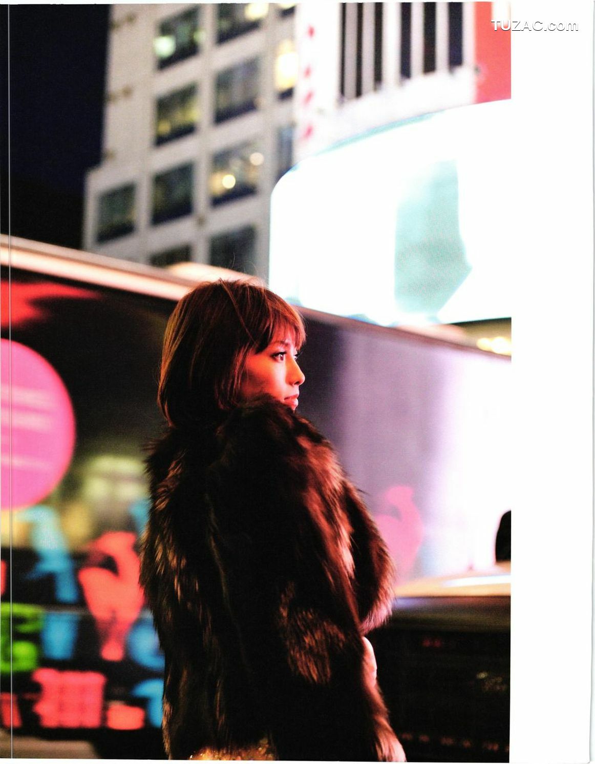 PB写真集_安倍夏美 《Subway》 写真集[84P]