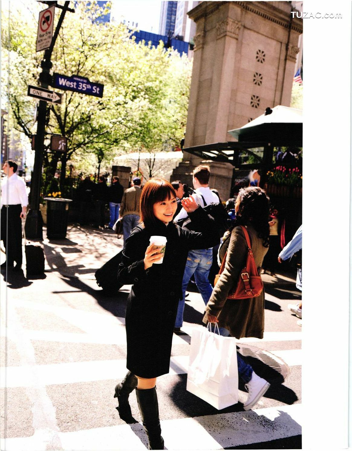 PB写真集_安倍夏美 《Subway》 写真集[84P]