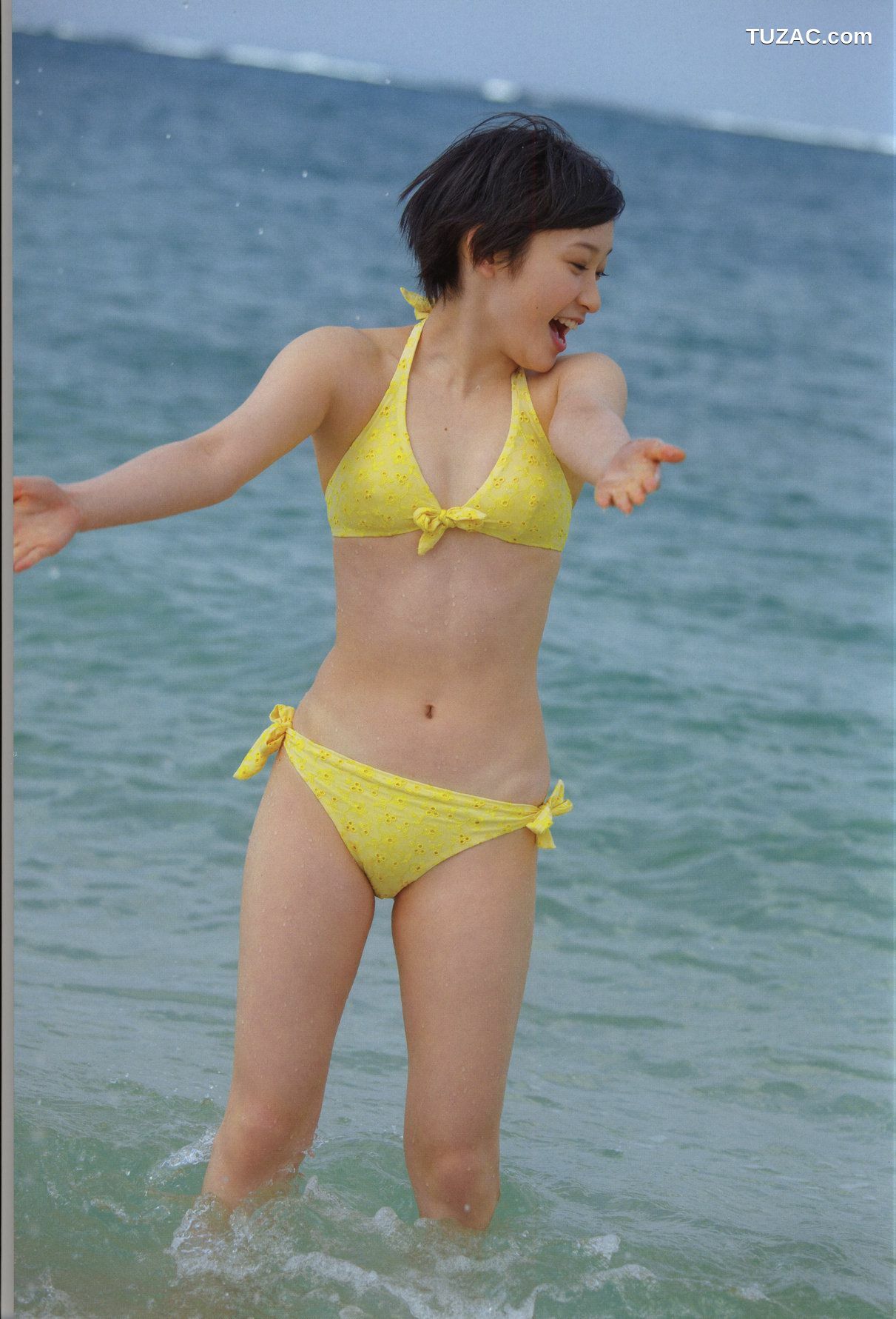 PB写真集_宮本佳林《Karin sixteen》Amazon限定カバーVer  [84P]