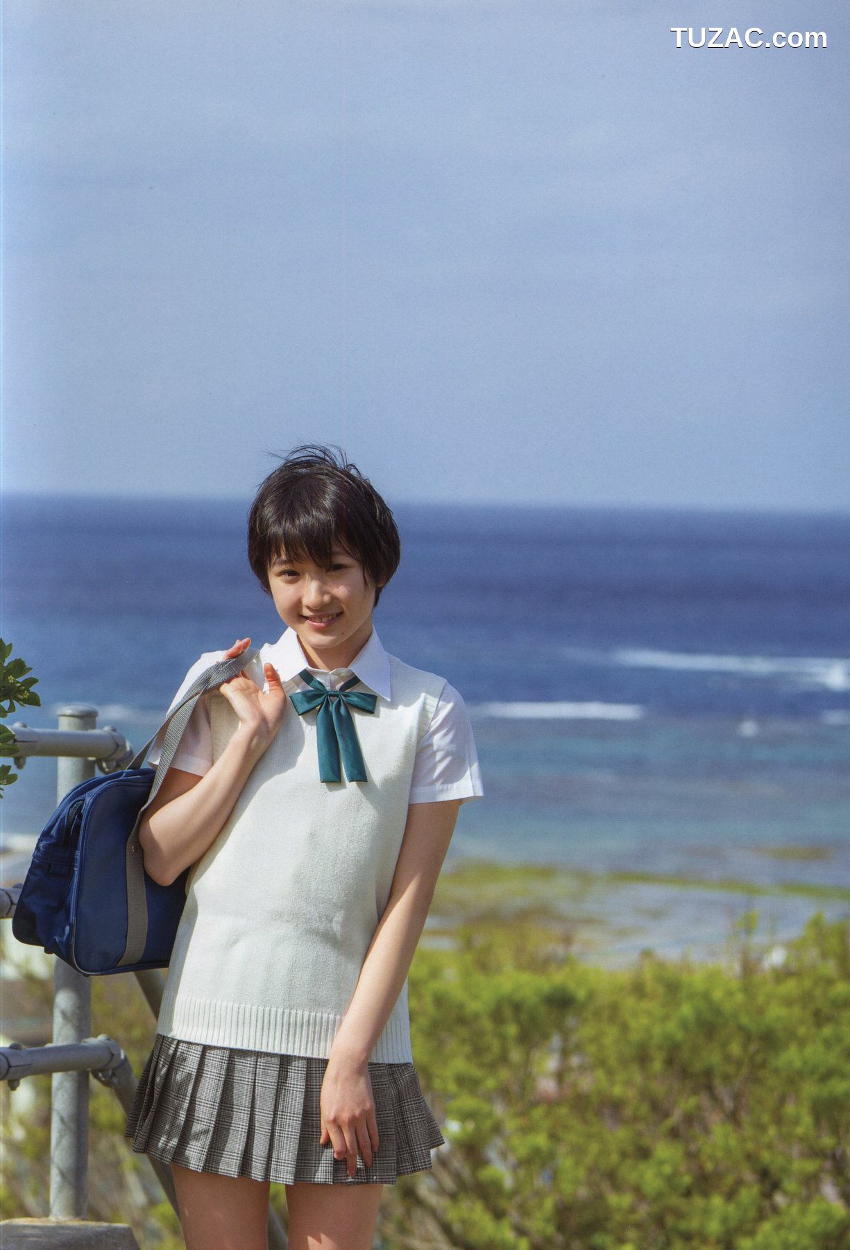 PB写真集_宮本佳林《Karin sixteen》Amazon限定カバーVer  [84P]