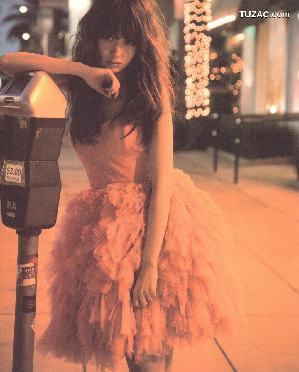 PB写真集_小嶋陽菜/小岛阳菜《Dou Suru どうする？》 [142P]