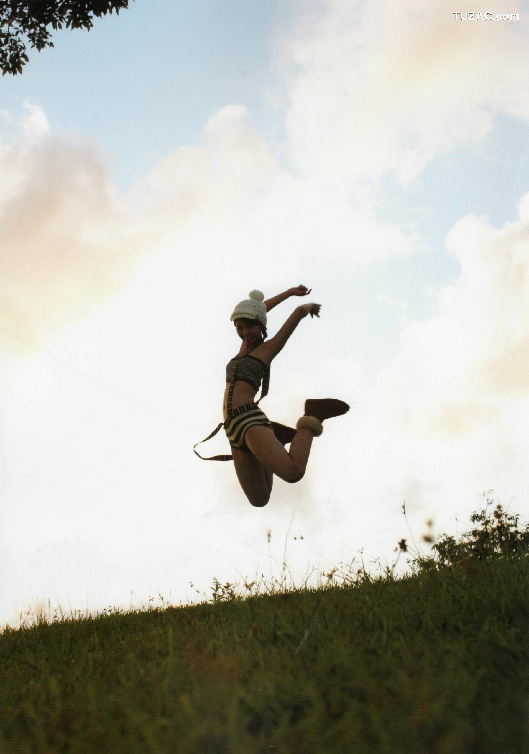 PB写真集_小池里奈 《Graduation》 [98P]