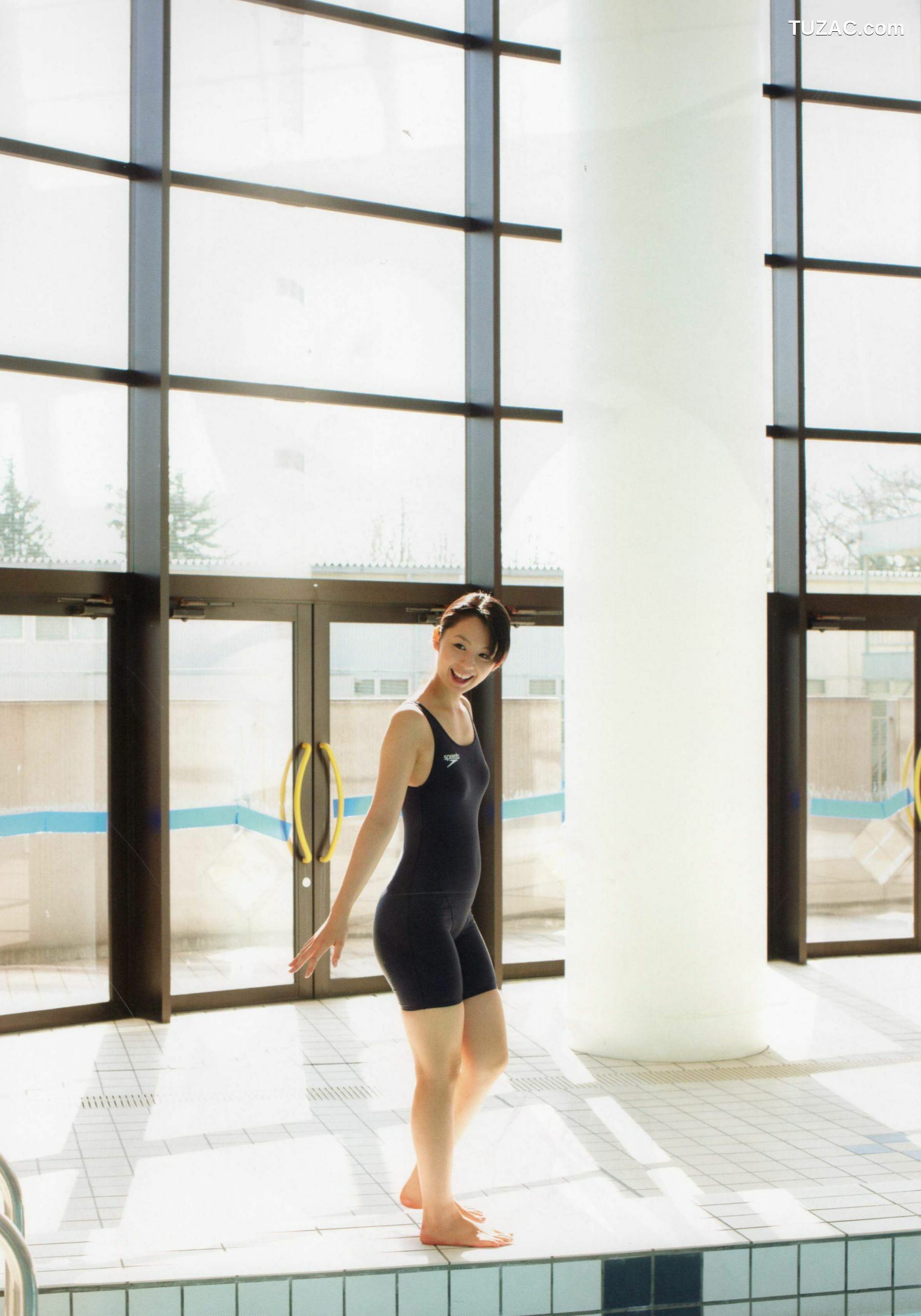 PB写真集_小池里奈 《Graduation》 [98P]