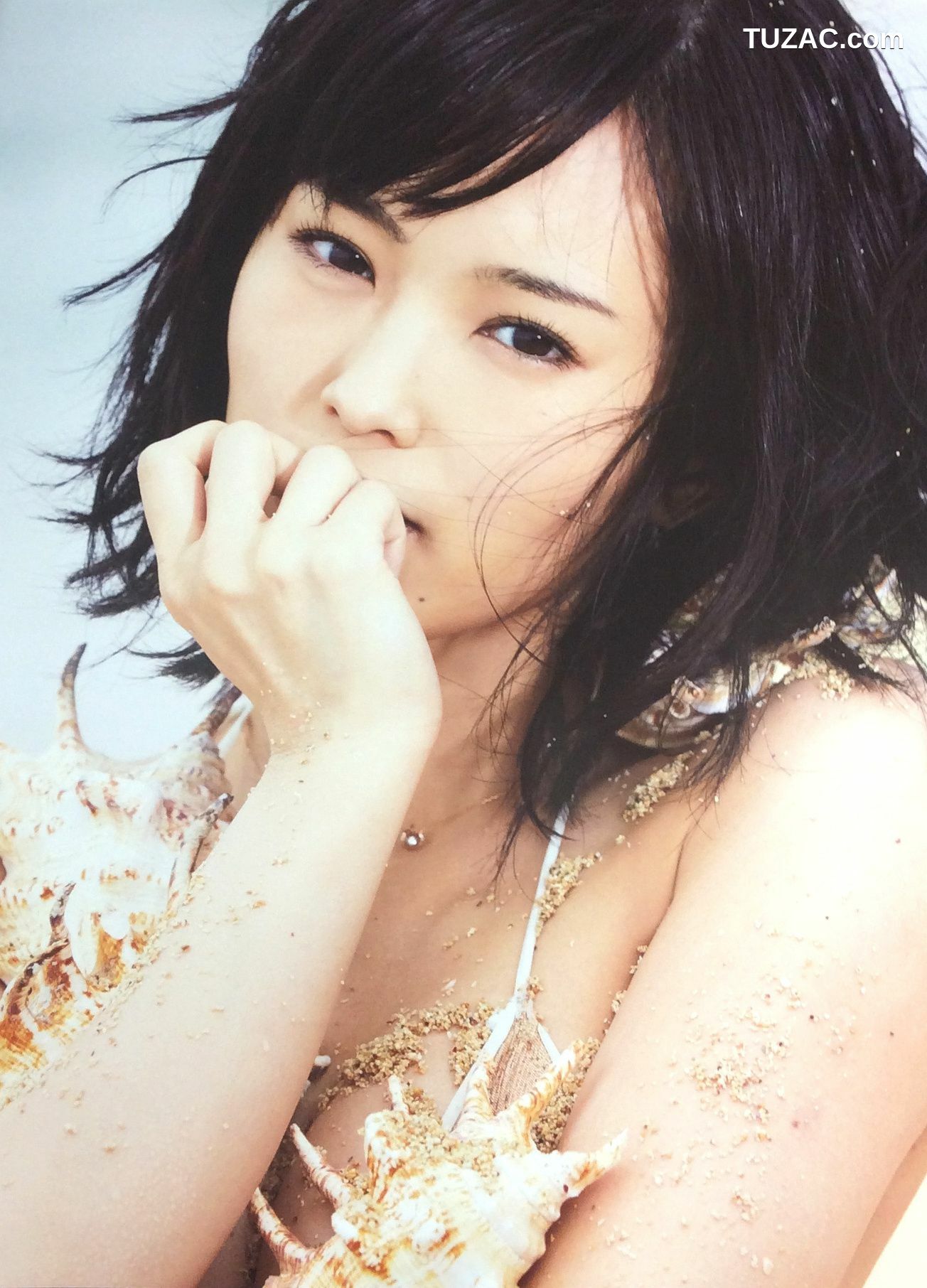 PB写真集_山本彩《SY》 Photo By LESLIE KEE [143P]