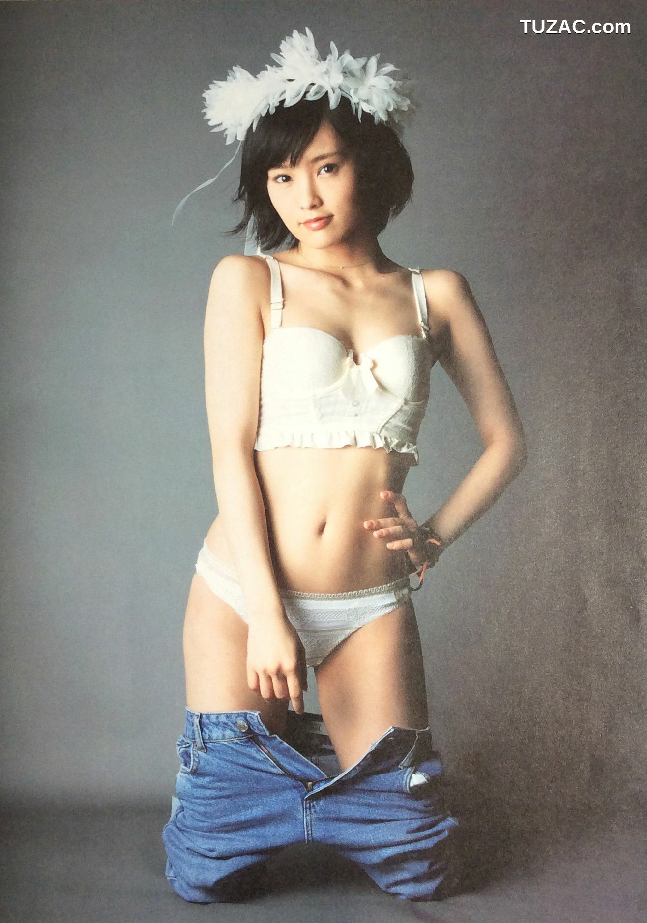 PB写真集_山本彩《SY》 Photo By LESLIE KEE [143P]