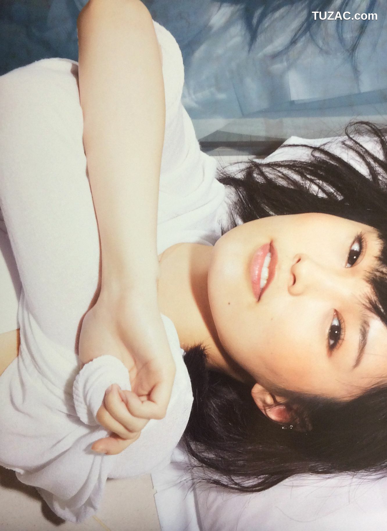 PB写真集_山本彩《SY》 Photo By LESLIE KEE [143P]