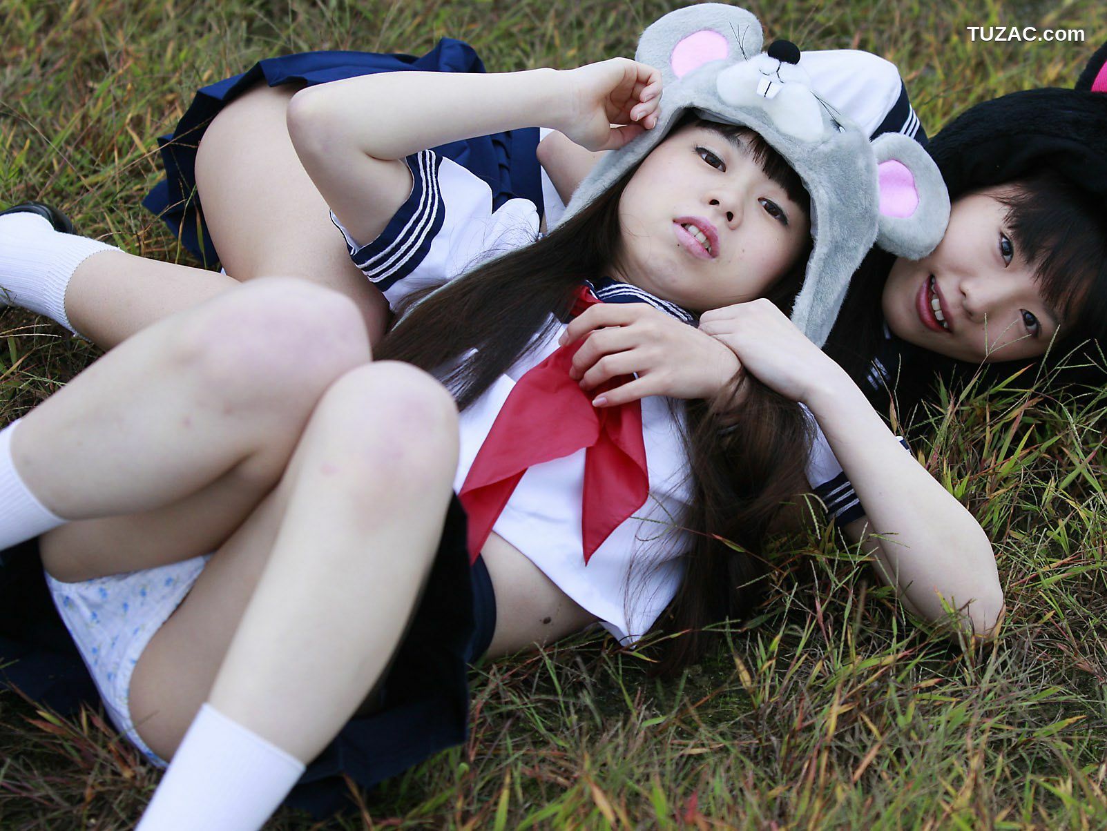 PB写真集_山本麻里菜、山本有沙 《ガールズダイアリー ドキドキ 有沙＆まりな》 [50P]