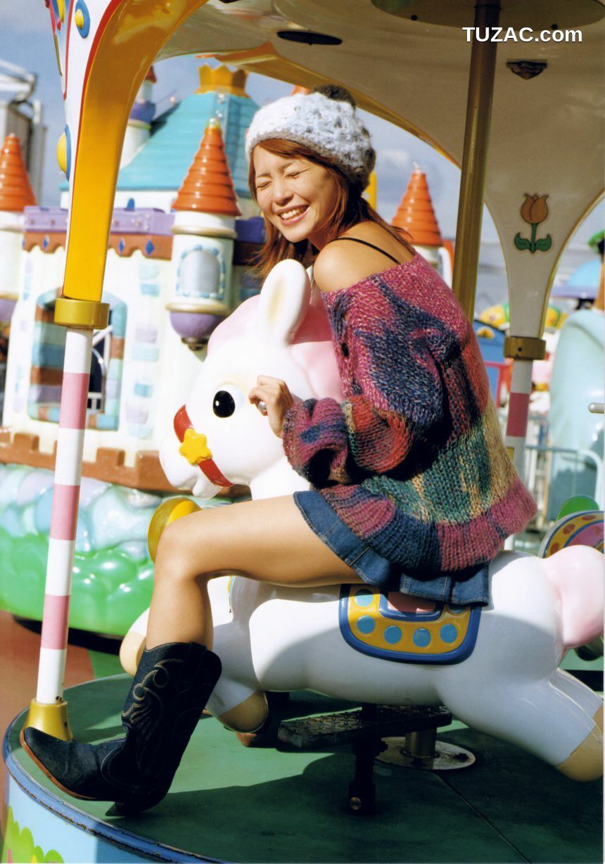 PB写真集_岩佐真悠子 《Sixteen Blue》 [83P]