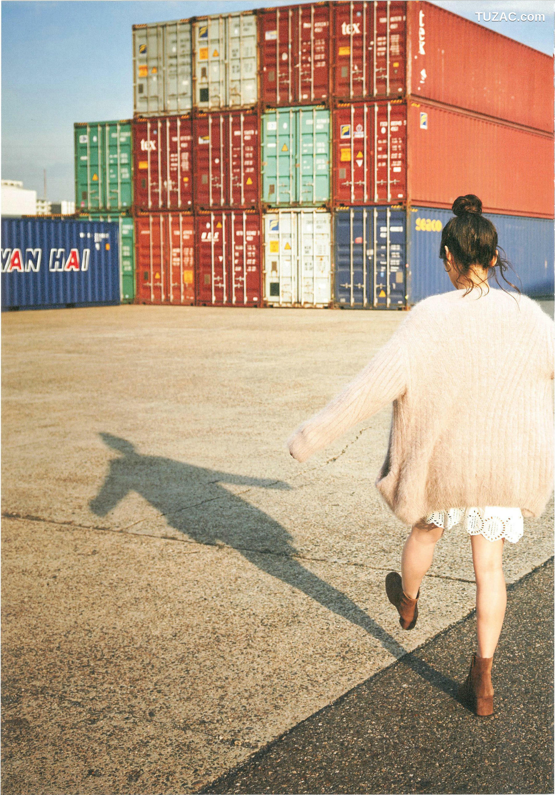 PB写真集_惣田紗莉渚 1st《うらばなし》 写真集[114P]