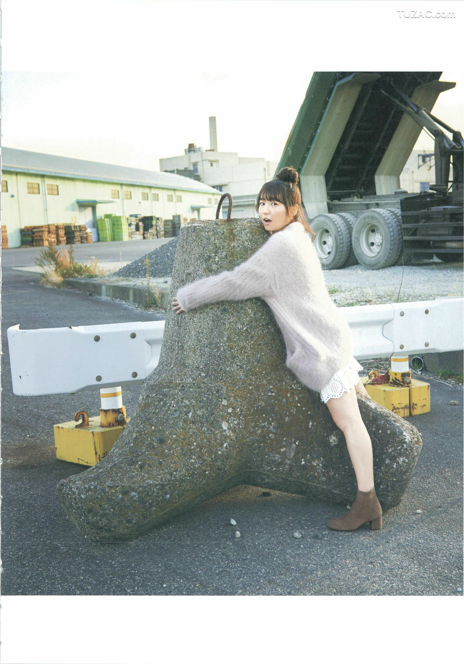 PB写真集_惣田紗莉渚 1st《うらばなし》 写真集[114P]