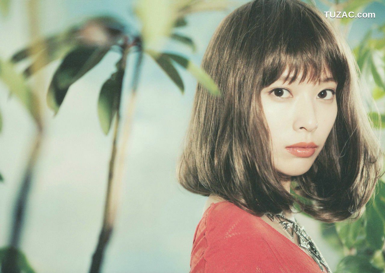 PB写真集_户田惠梨香 《IQUEEN》 写真集[41P]