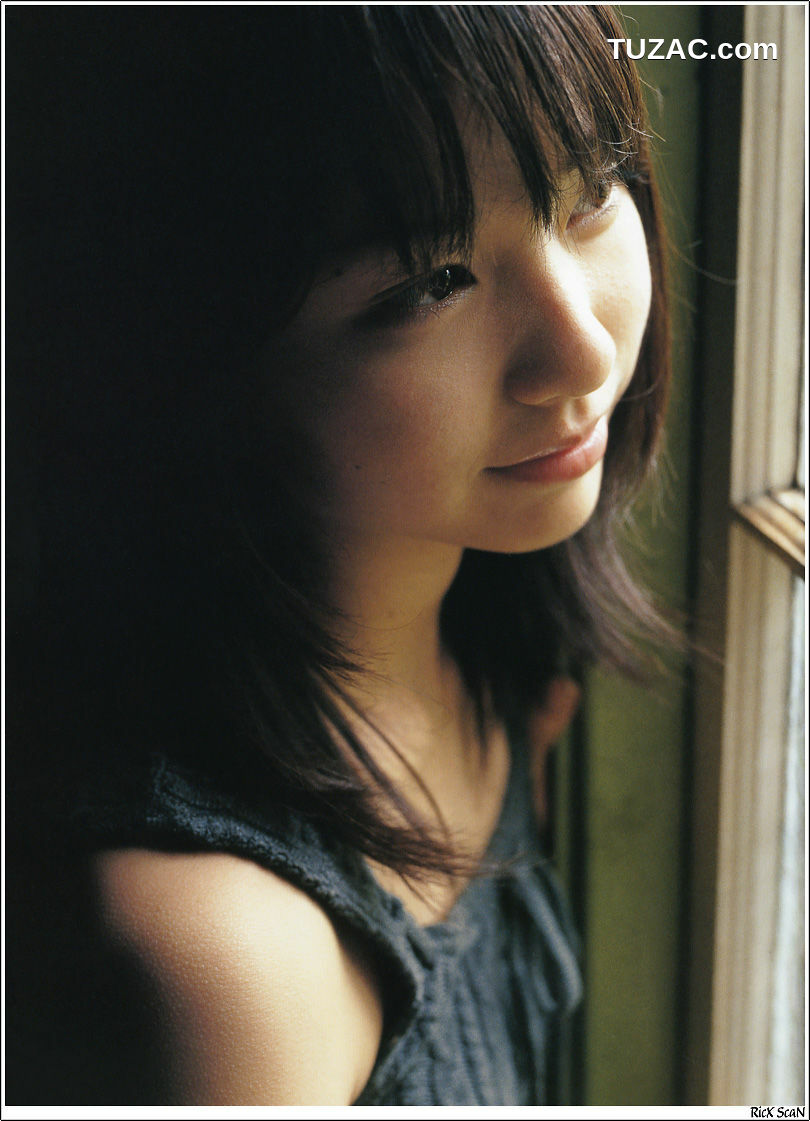 PB写真集_戸田恵梨香《Nature》 写真集[106P]