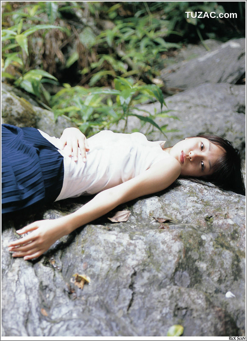 PB写真集_戸田恵梨香《Nature》 写真集[106P]