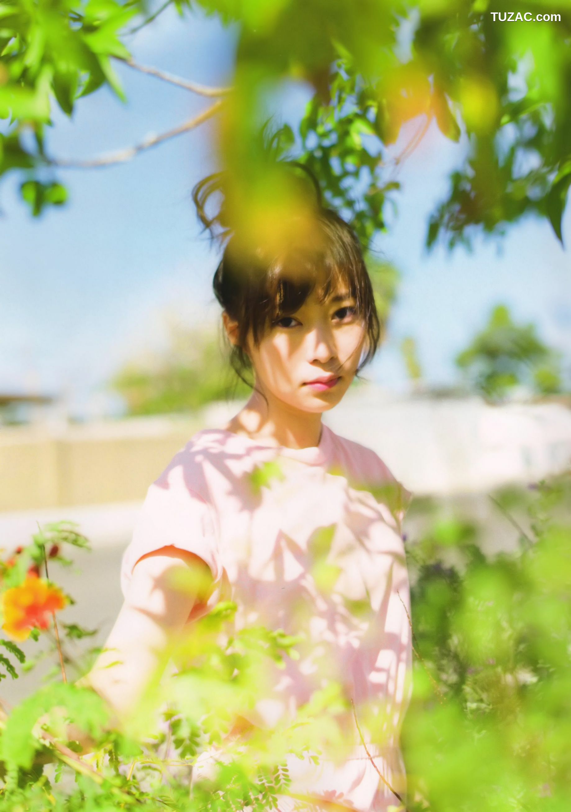 PB写真集_指原莉乃 《スキャンダル中毒》 [104P]