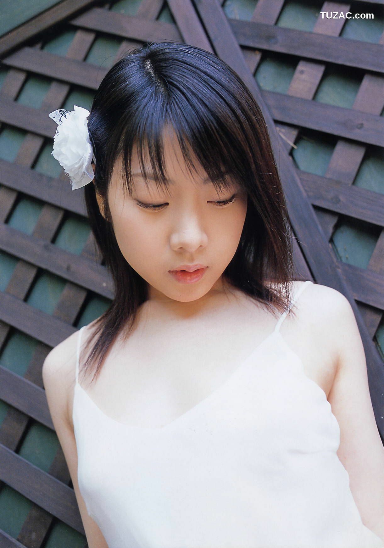 PB写真集_早川凛 《First KISS ～素肌の神話～》 [29P]