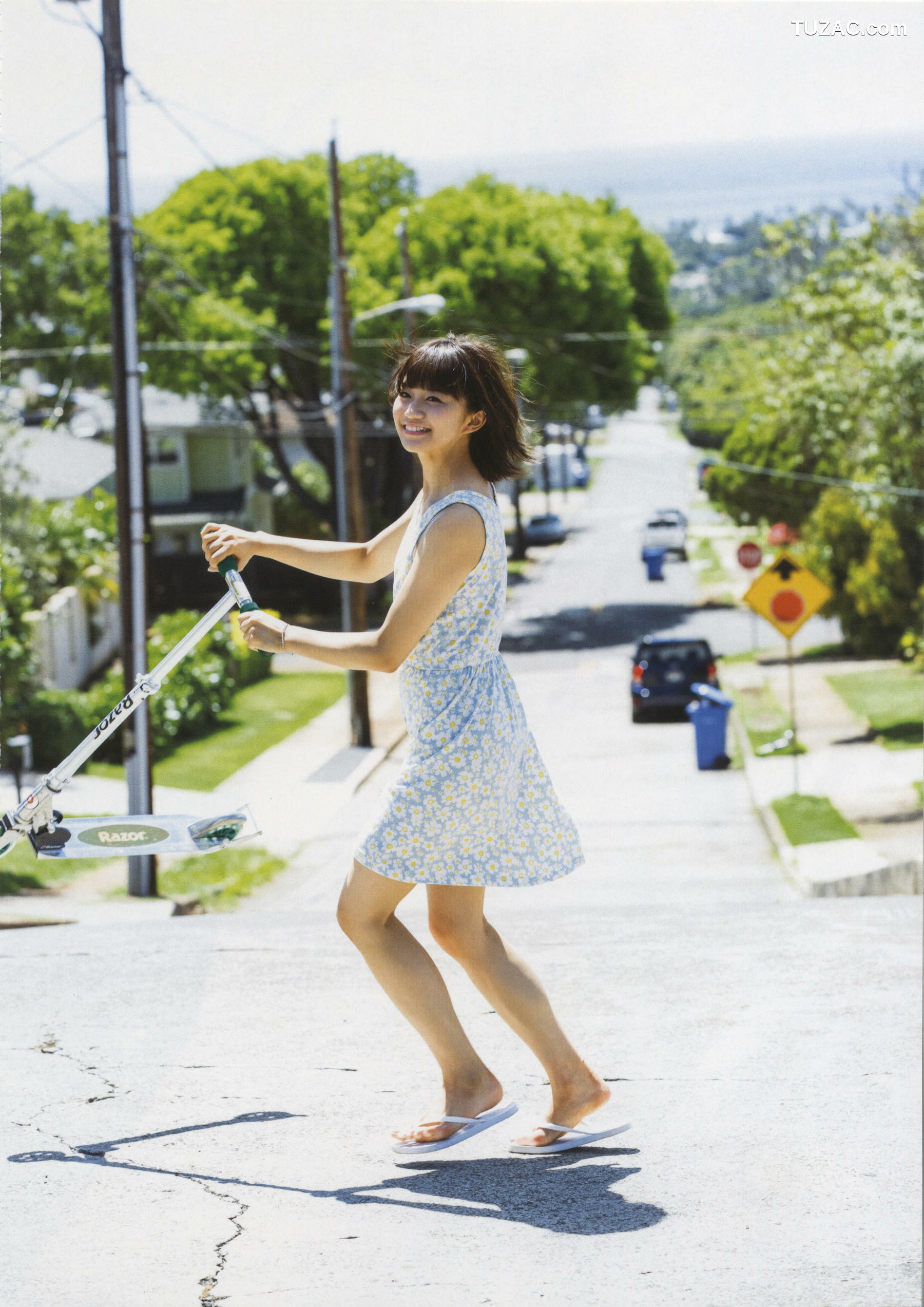 PB写真集_星名美怜「MIREITOPIA」 写真集[112P]