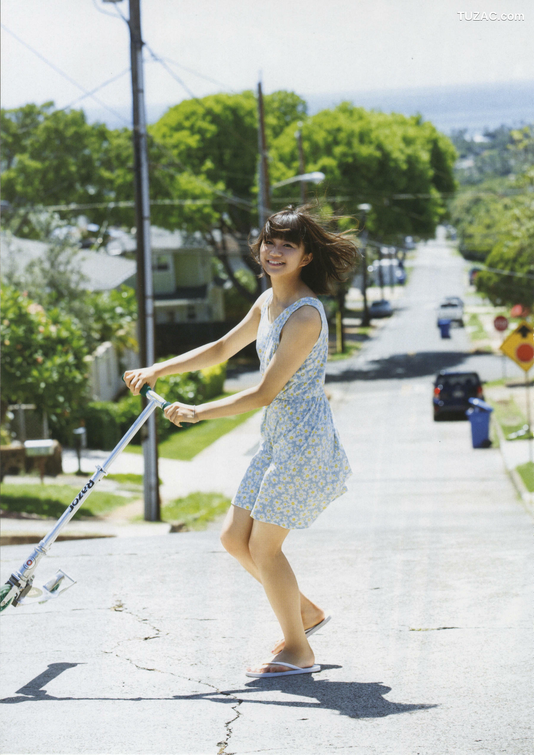 PB写真集_星名美怜「MIREITOPIA」 写真集[112P]