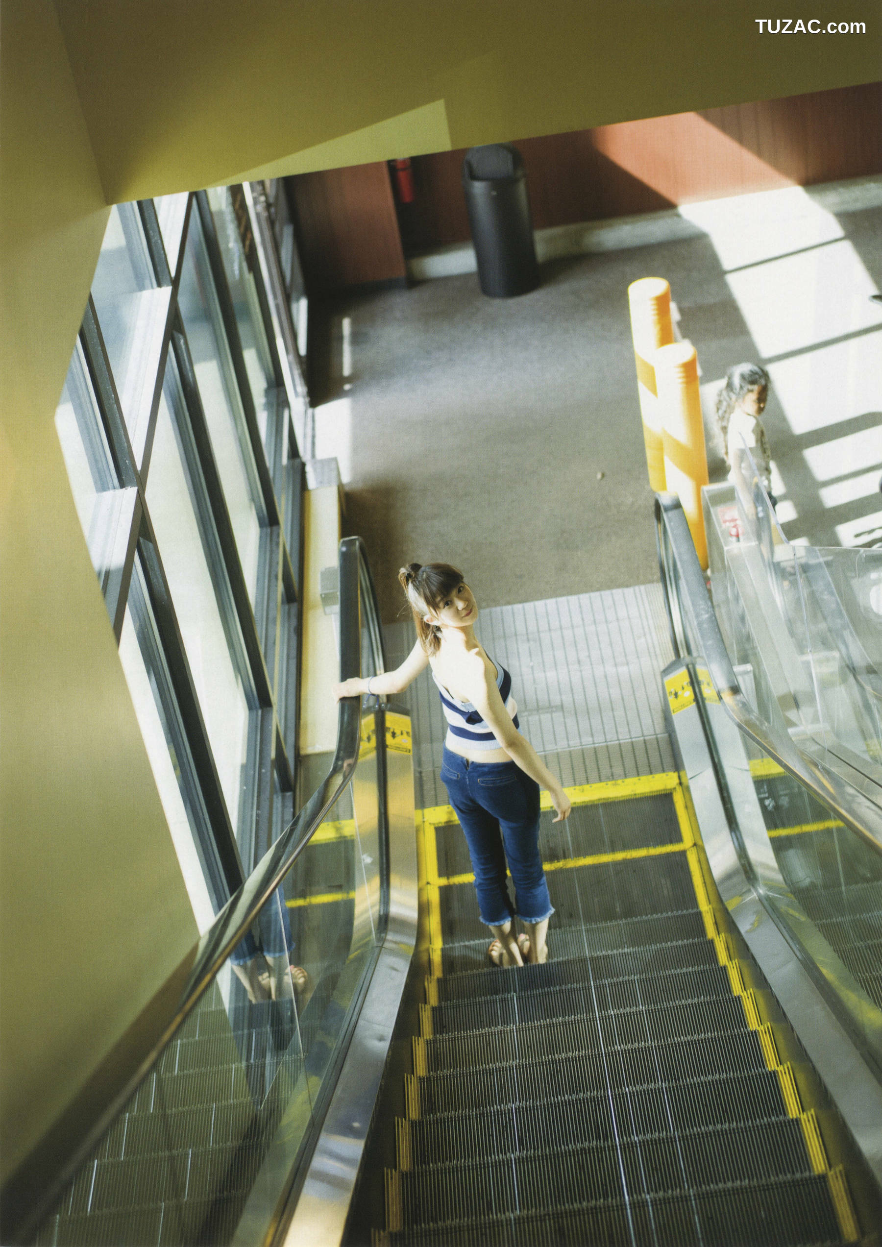 PB写真集_星名美怜「MIREITOPIA」 写真集[112P]