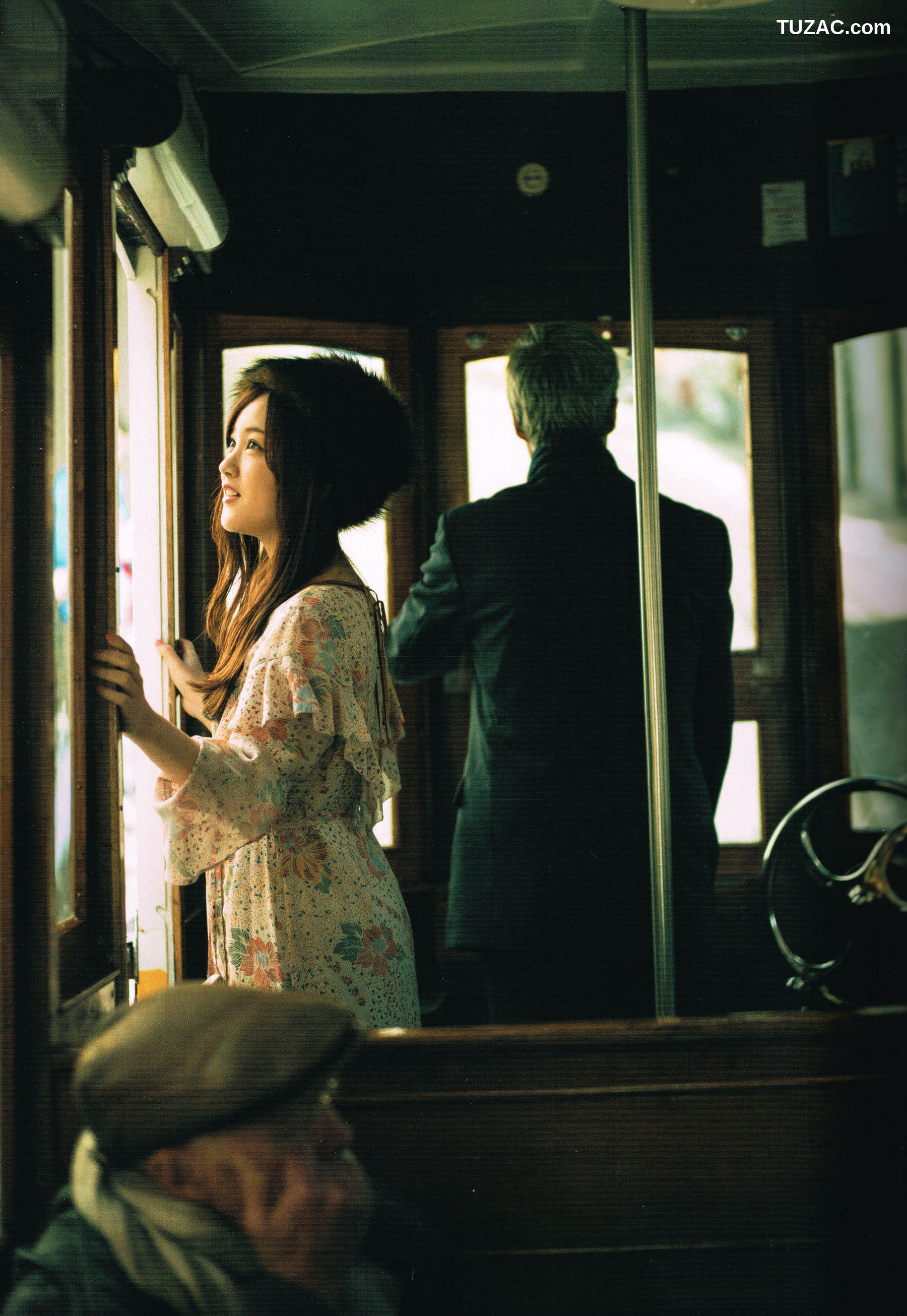 PB写真集_星野みなみ/星野南 1st [PhotoBook] 写真集[121P]