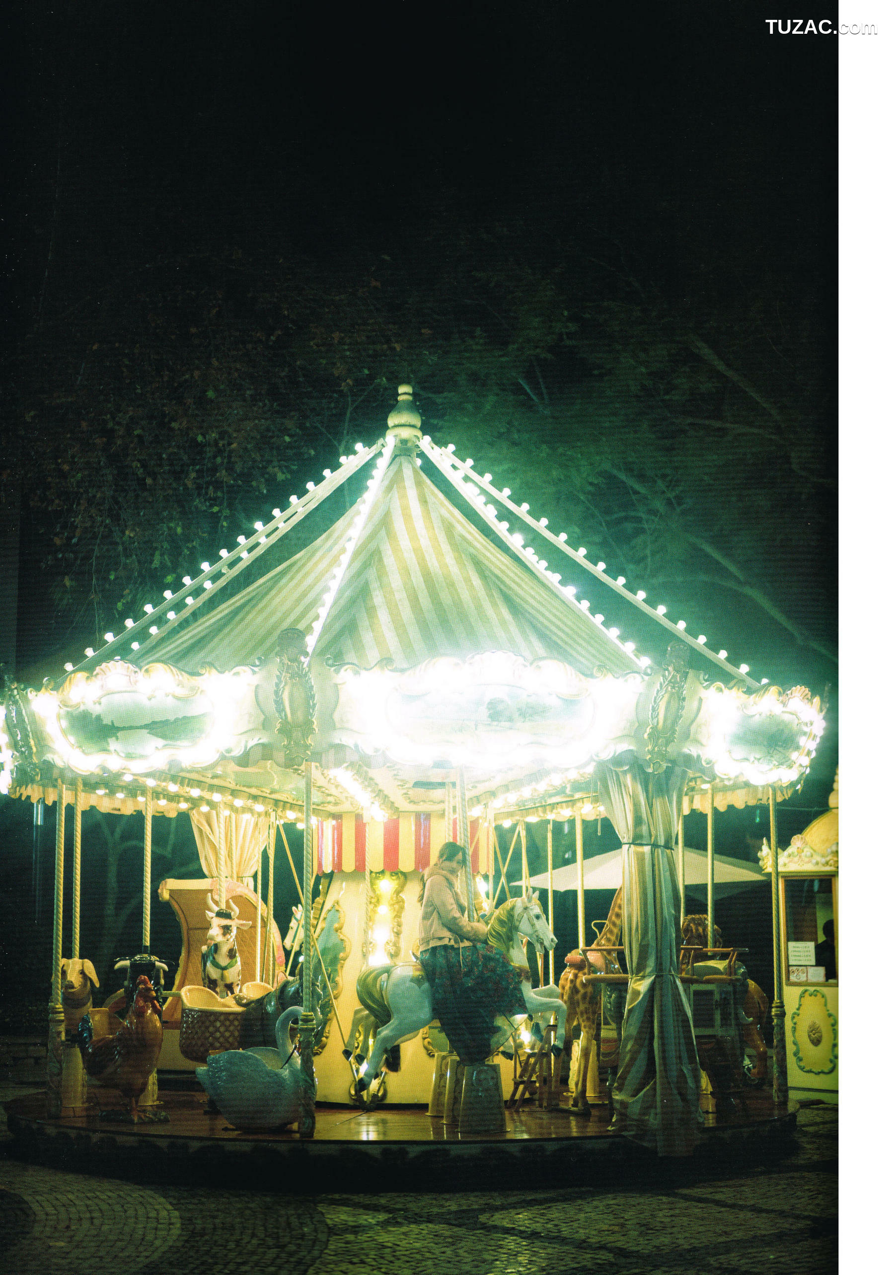 PB写真集_星野みなみ/星野南 1st [PhotoBook] 写真集[121P]