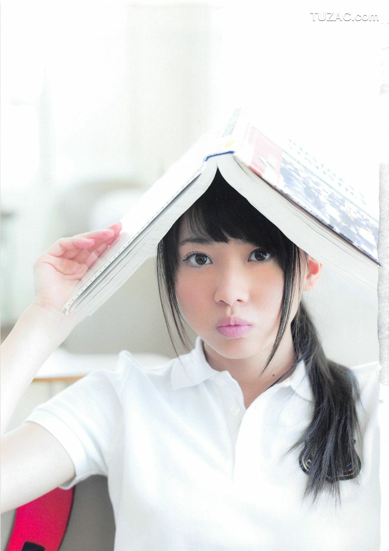 PB写真集_木﨑ゆりあ/木崎由里亚《Peace ぴーす》 [165P]